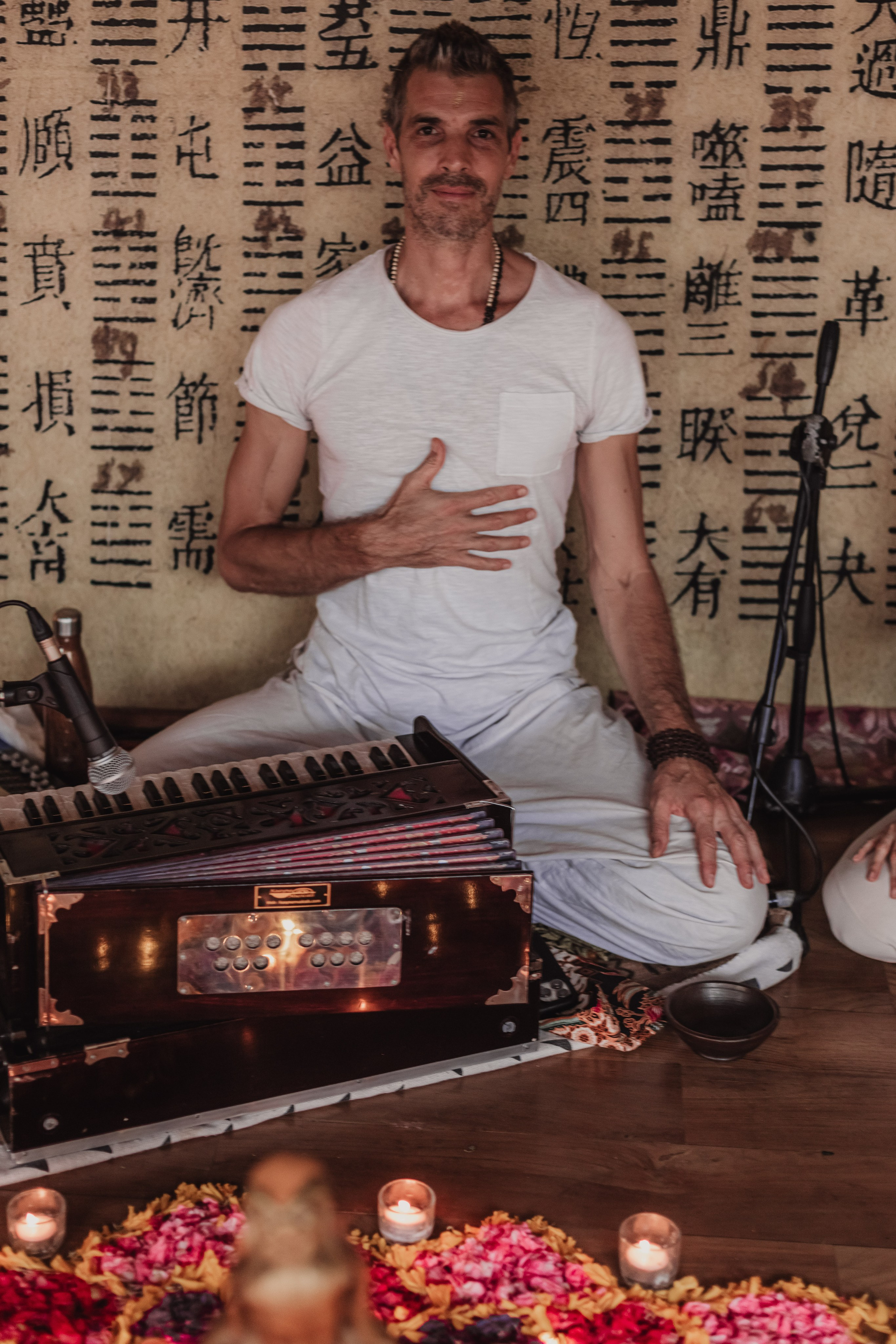 Navaratri w Bhakti Bliss at Dragon tea temple. Мариам Багдасарян