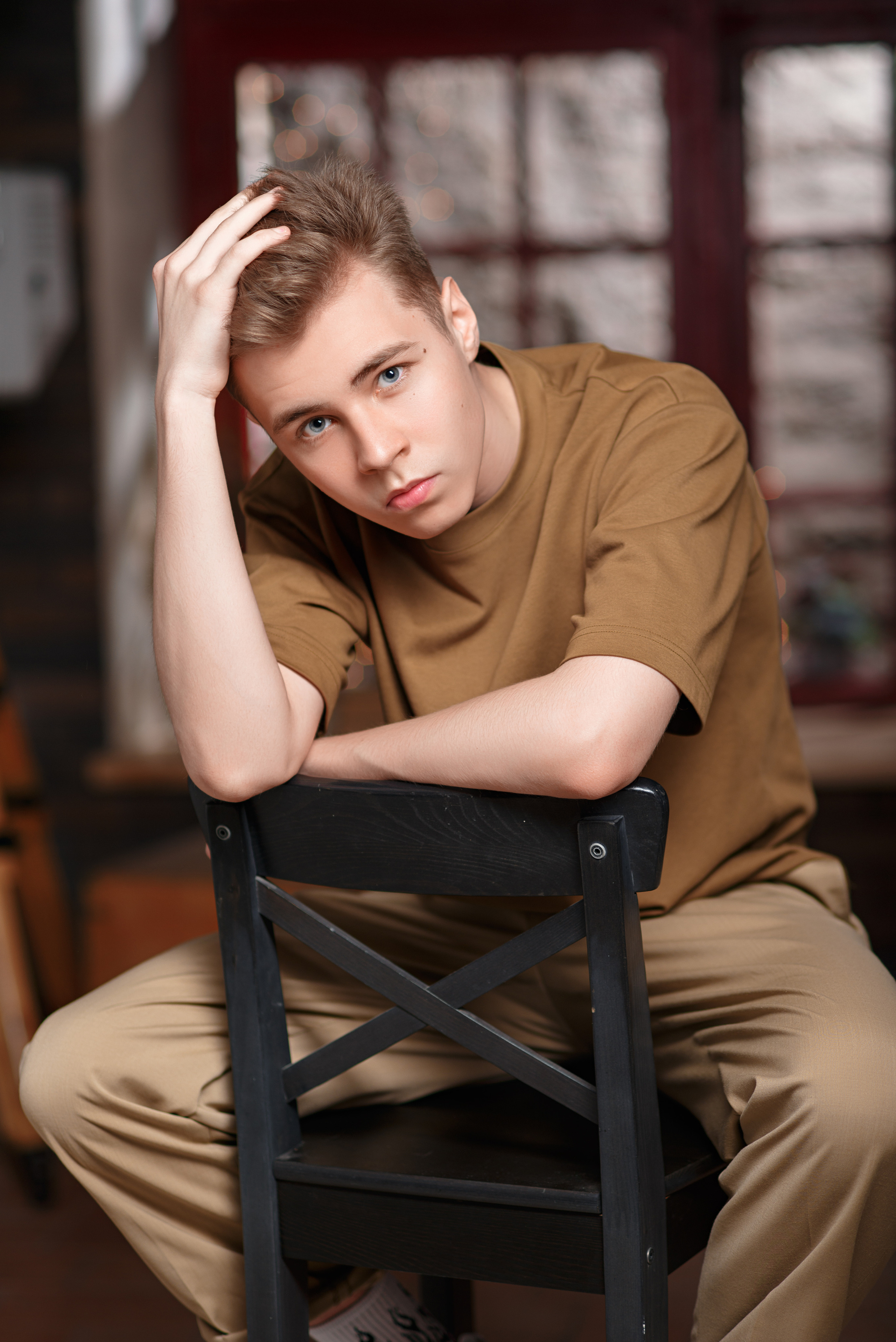 Портреты в студии. BookVa-выпускные альбомы