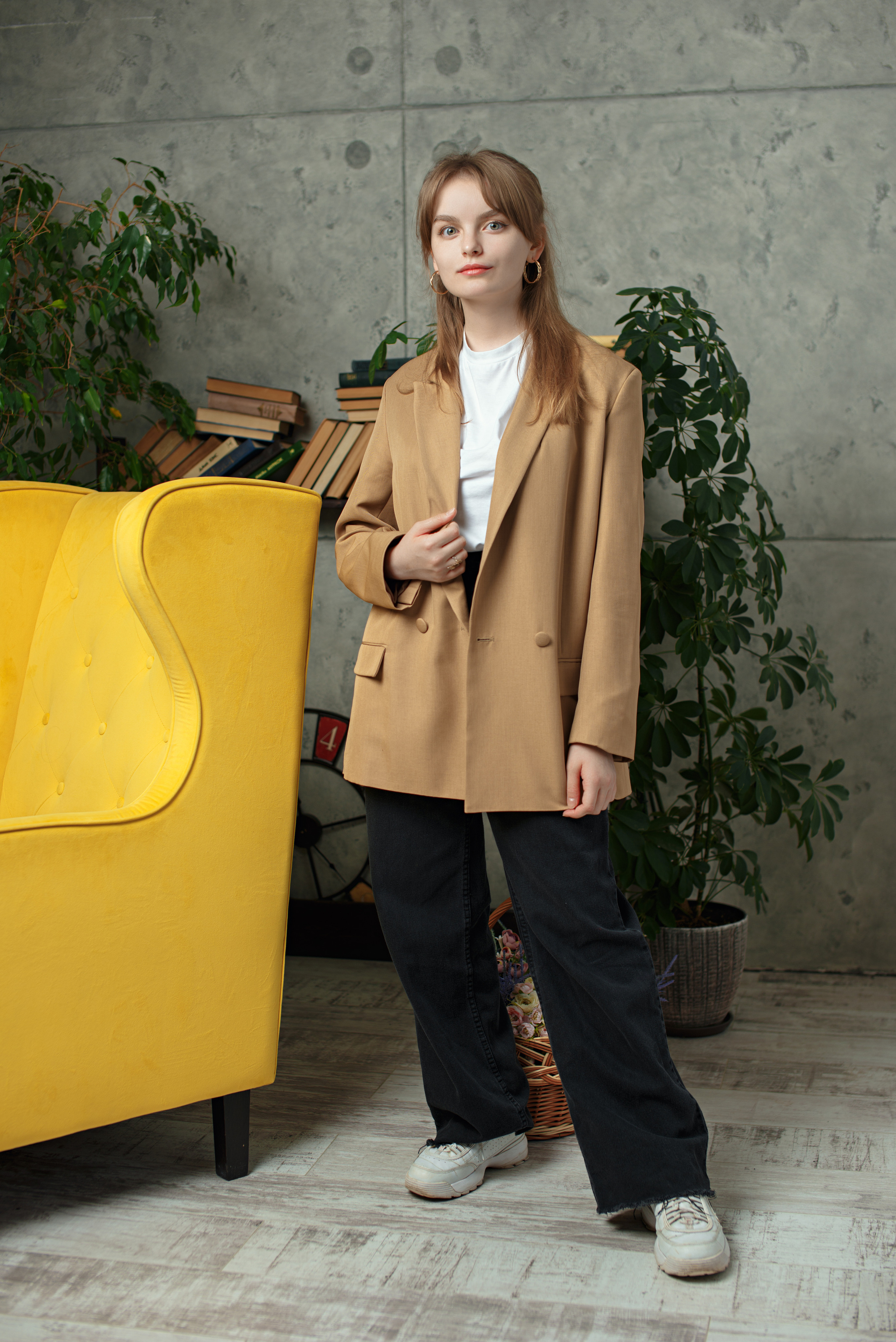 Портреты в студии. BookVa-выпускные альбомы