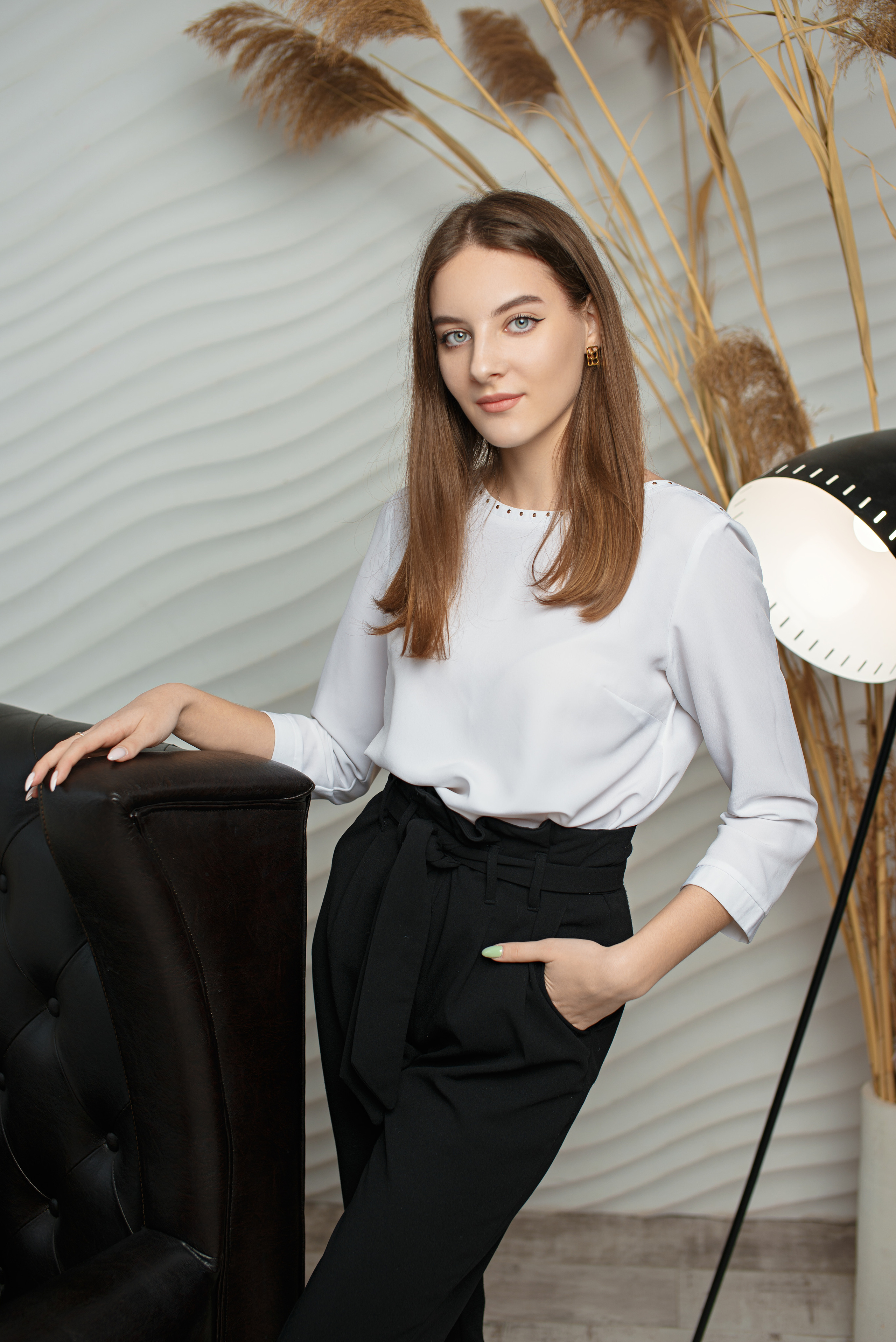 Портреты в студии. BookVa-выпускные альбомы