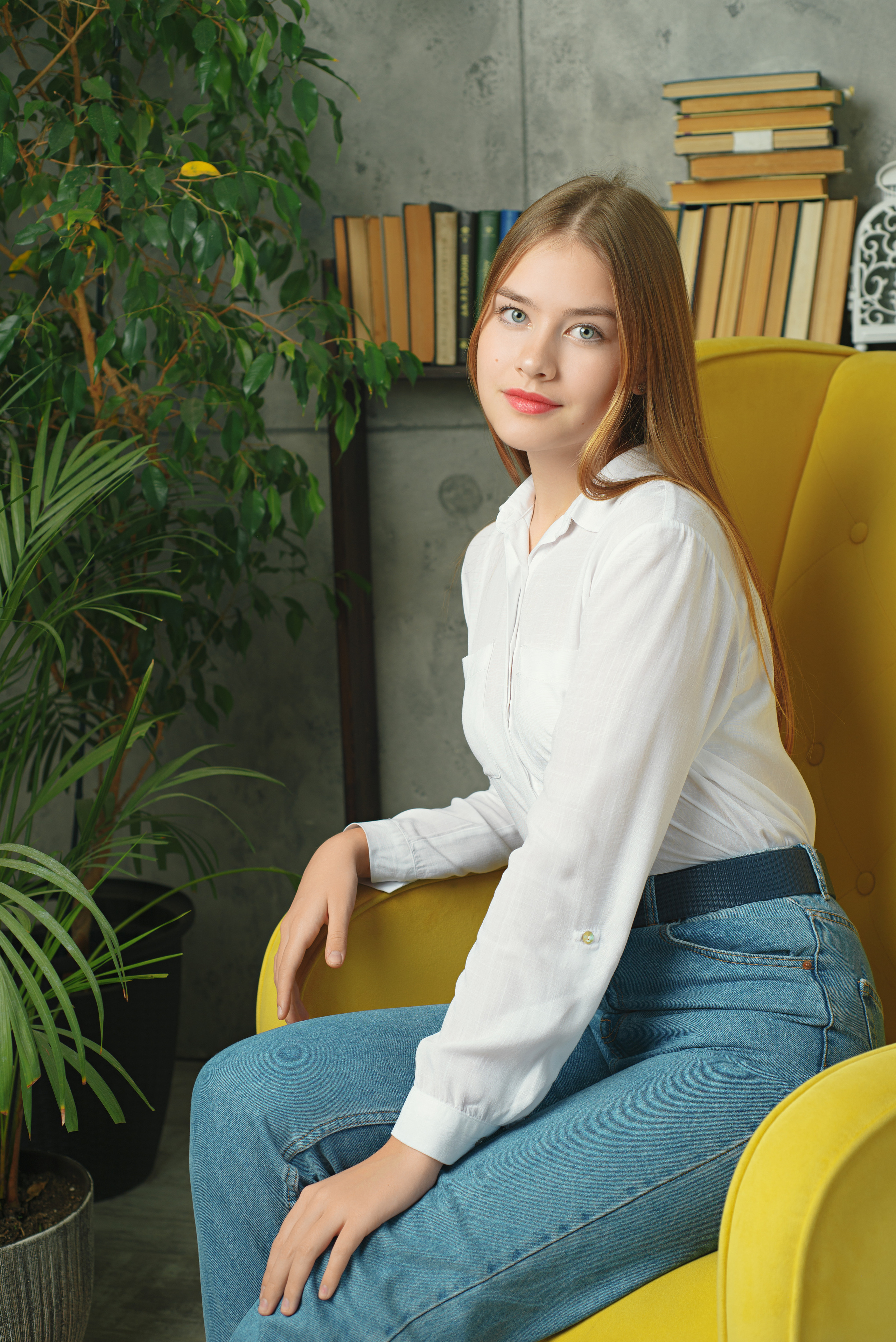 Портреты в студии. BookVa-выпускные альбомы