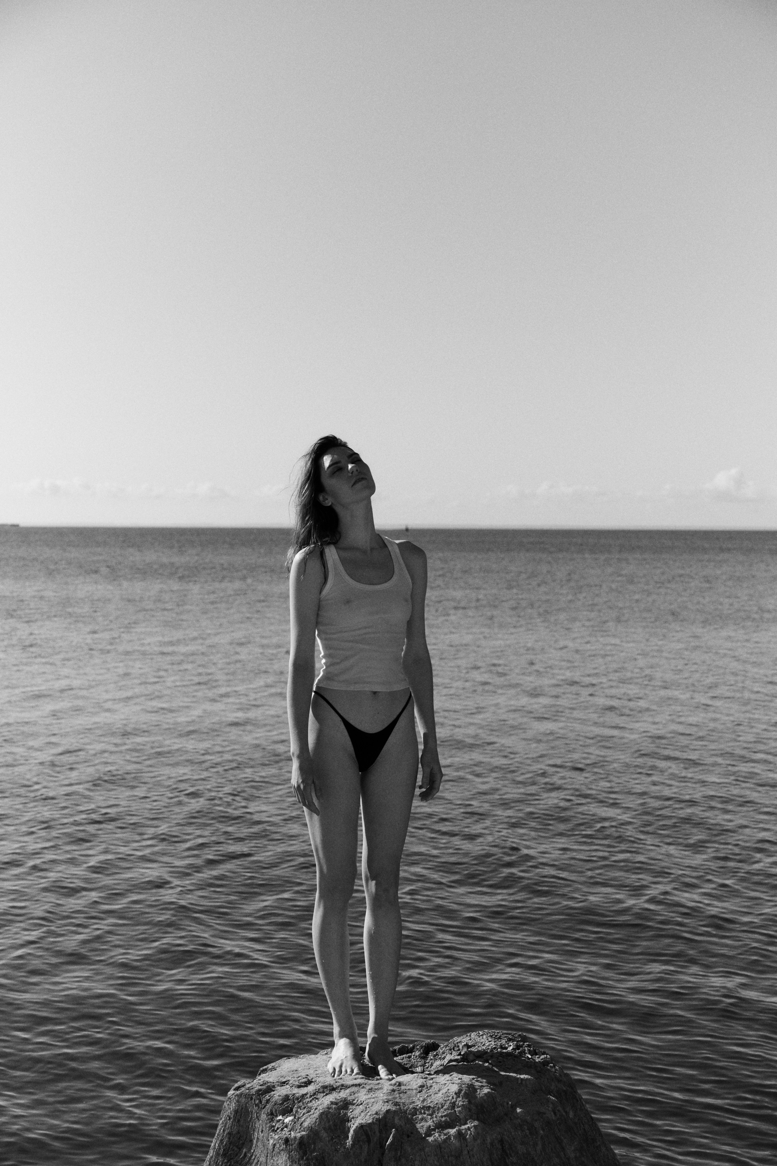 White rocks. Z H U R A V L E V