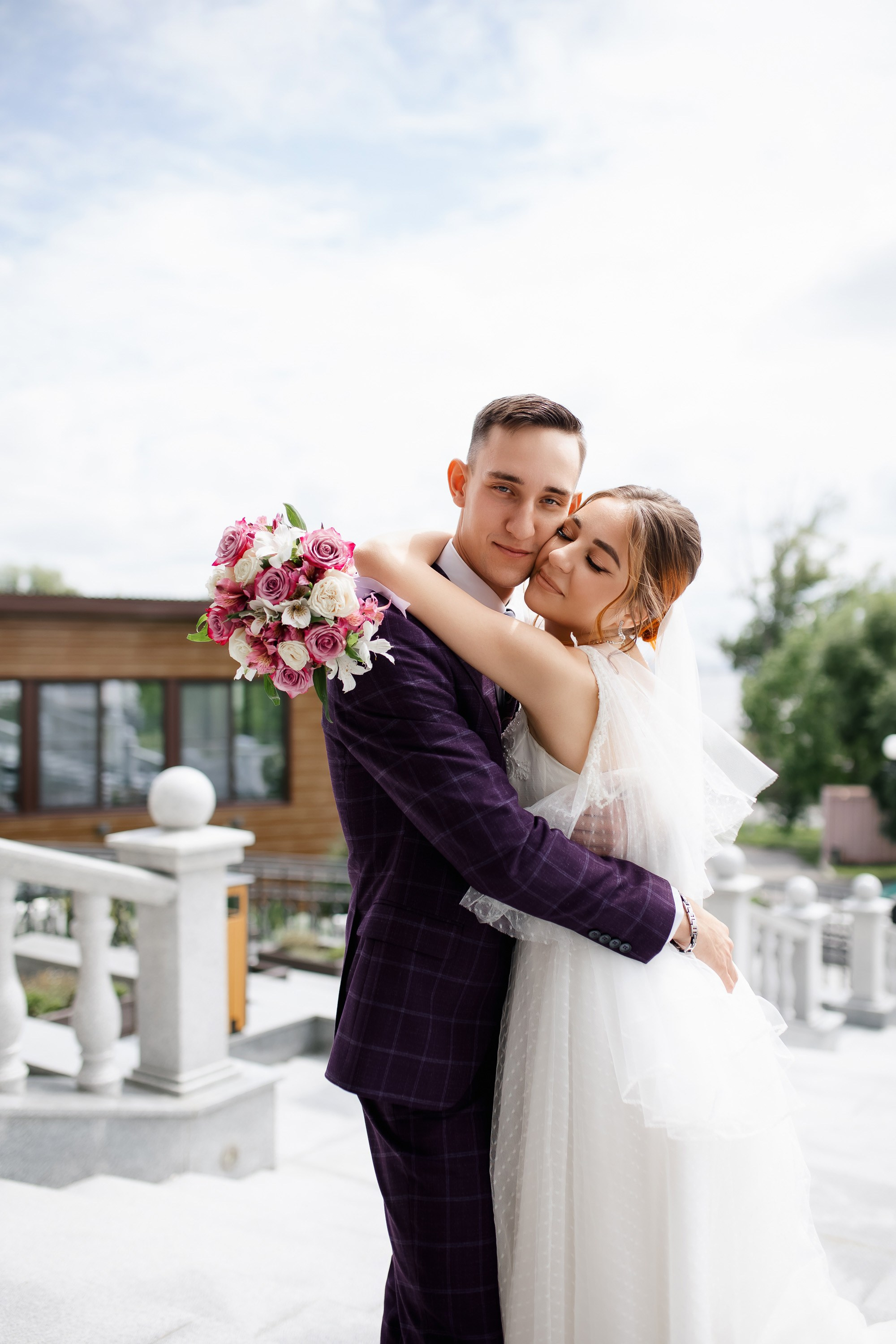 Ксения и Максим. Сборы Sopka. Прогулка по городу. Свадебный фотограф в Хабаровске