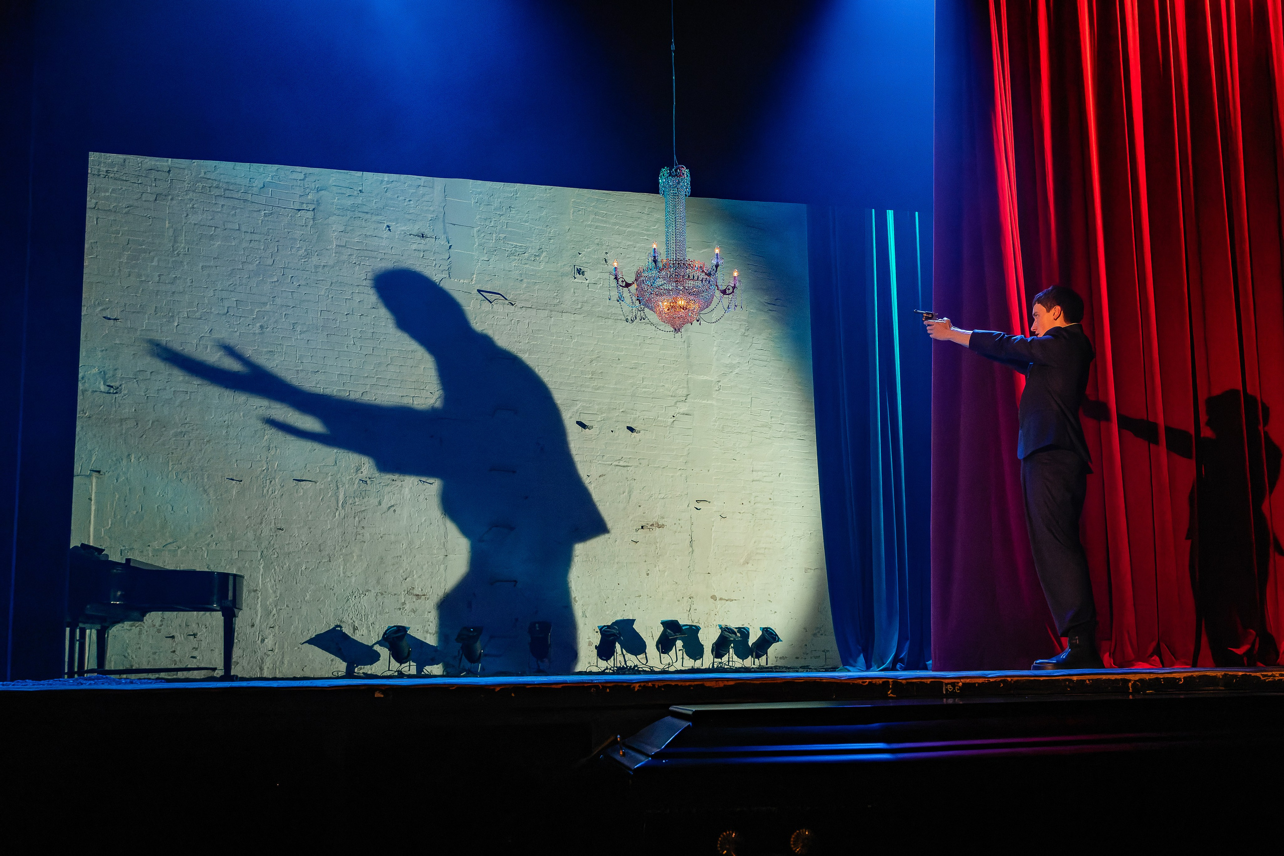 Гамлет, театр на Таганке, реж. Мурат Абукалтинов. Фотограф и режиссер Московко Екатерина