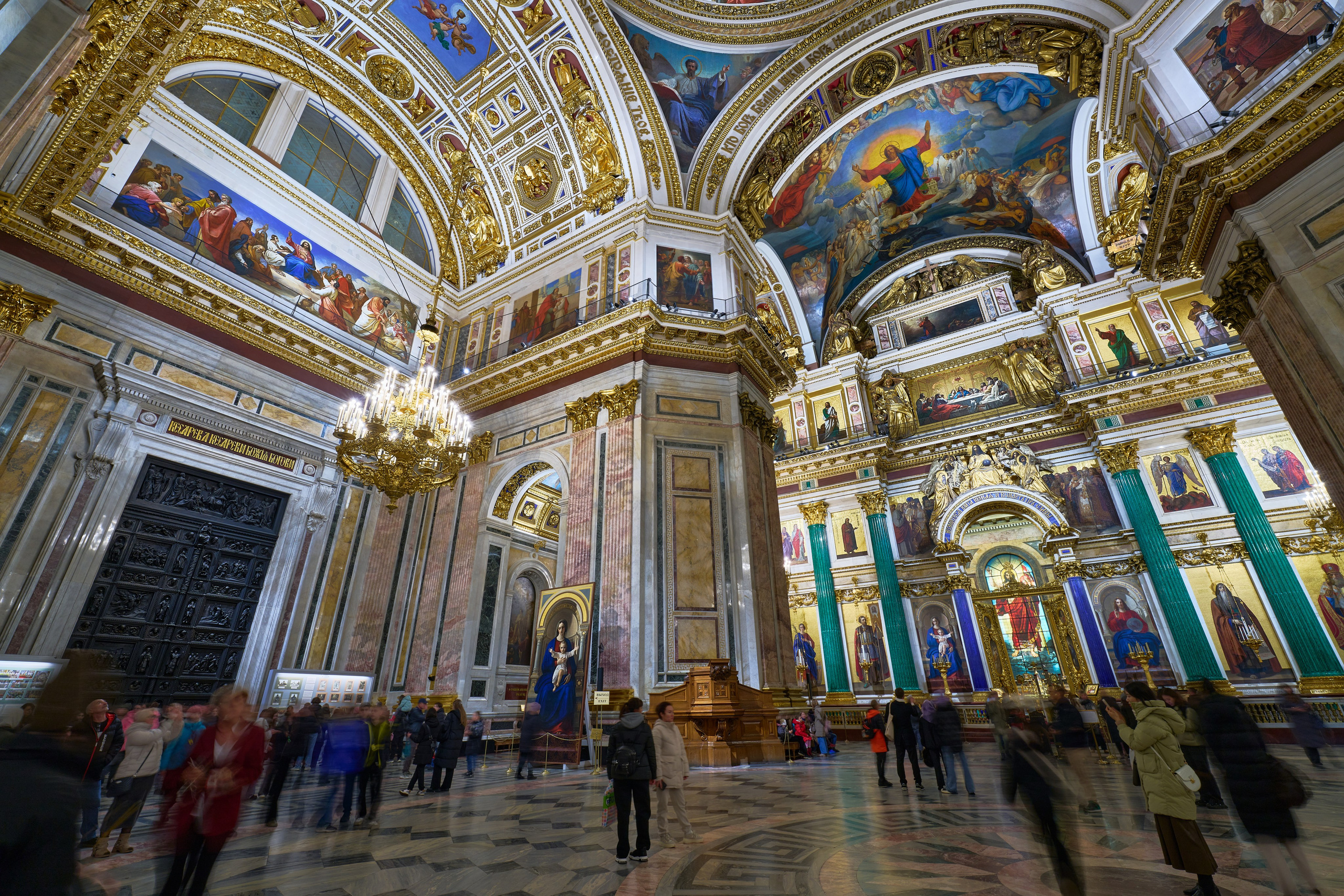 Потолок Исаакиевского собора. Сергей Горшенин — профессиональный фотограф