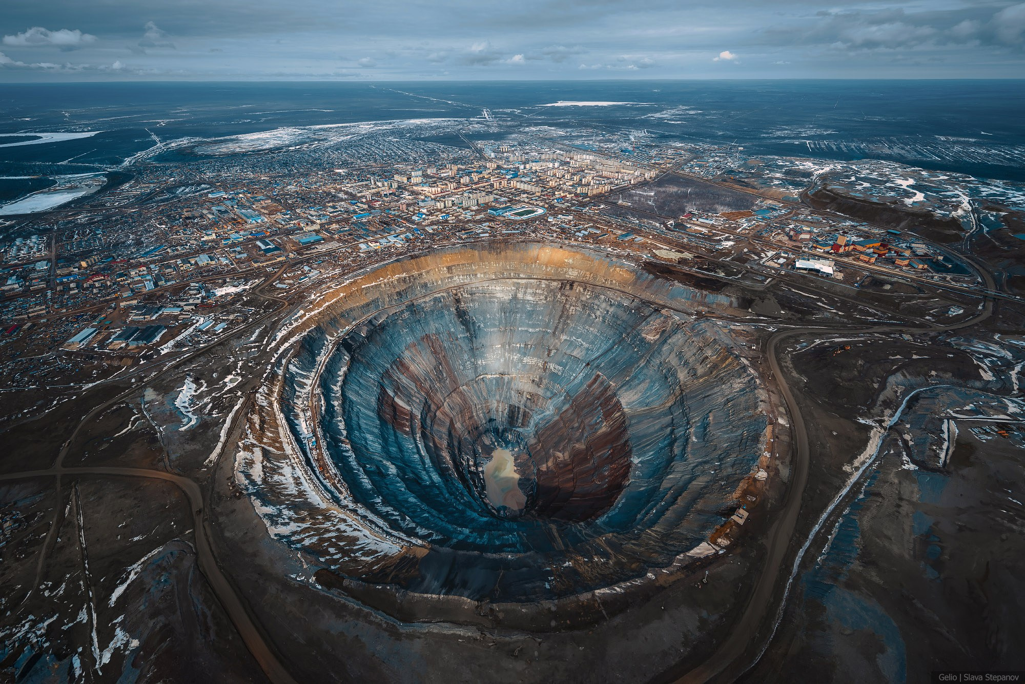 Добыча. Фотограф Слава Степанов, Gelio