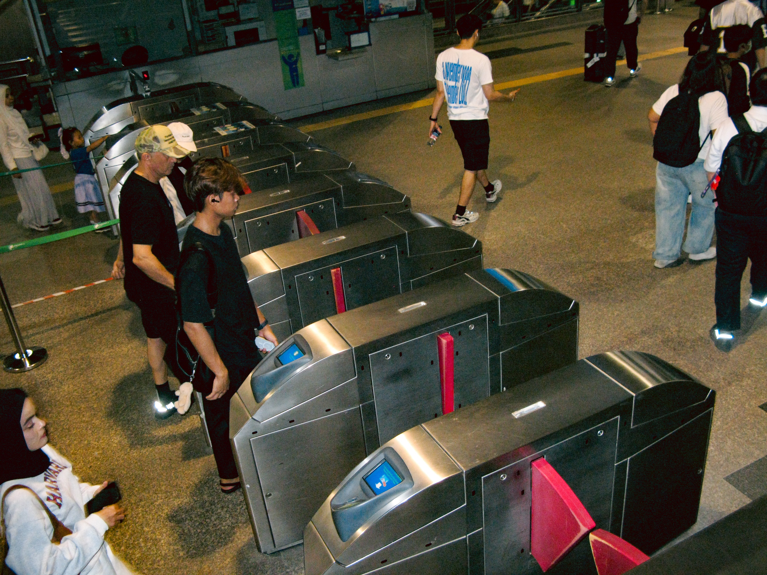 Thai. Фотограф Миланазавр