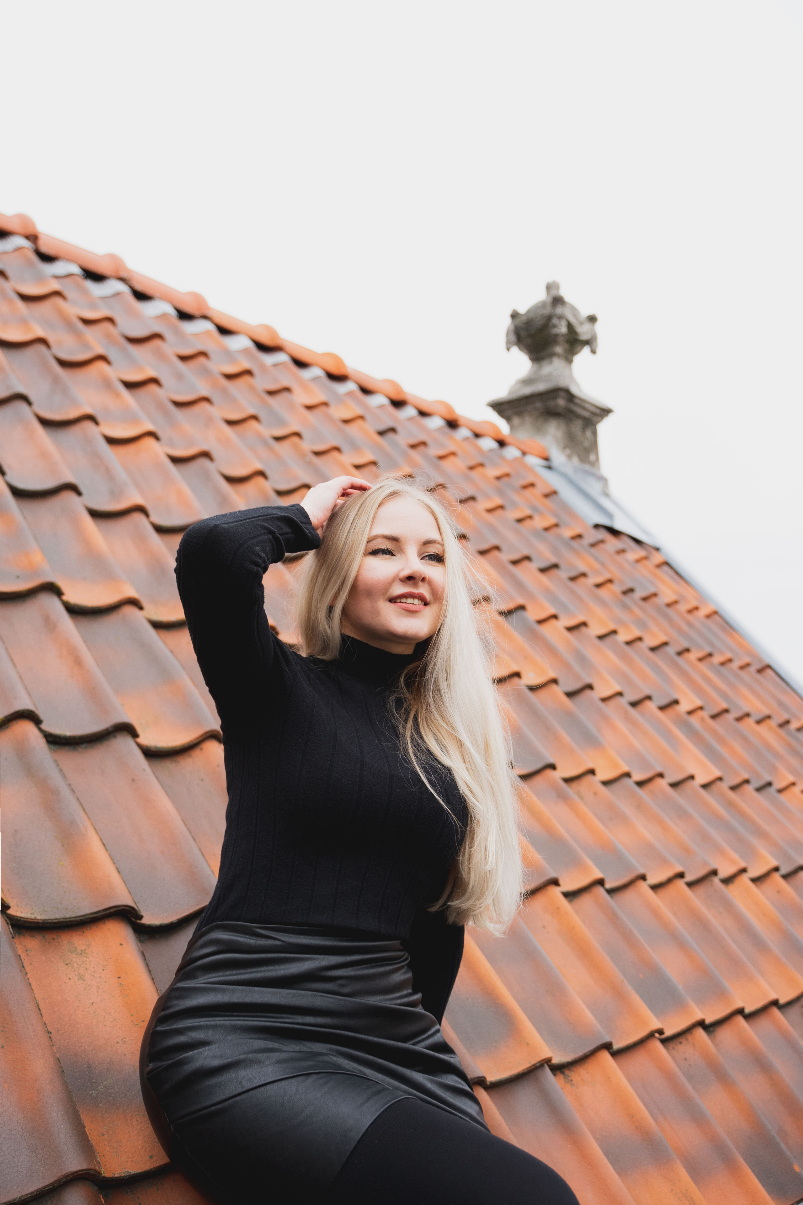 Чаепитие на крыше дома в котором сам чёрт свадьбу гулял. Фотограф в Мельбурне Анастасия Перова