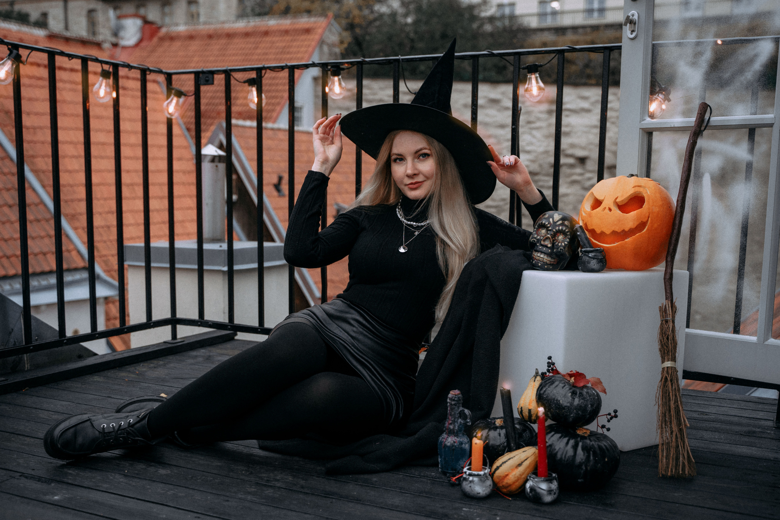 Чаепитие на крыше дома в котором сам чёрт свадьбу гулял. Фотограф в Мельбурне Анастасия Перова