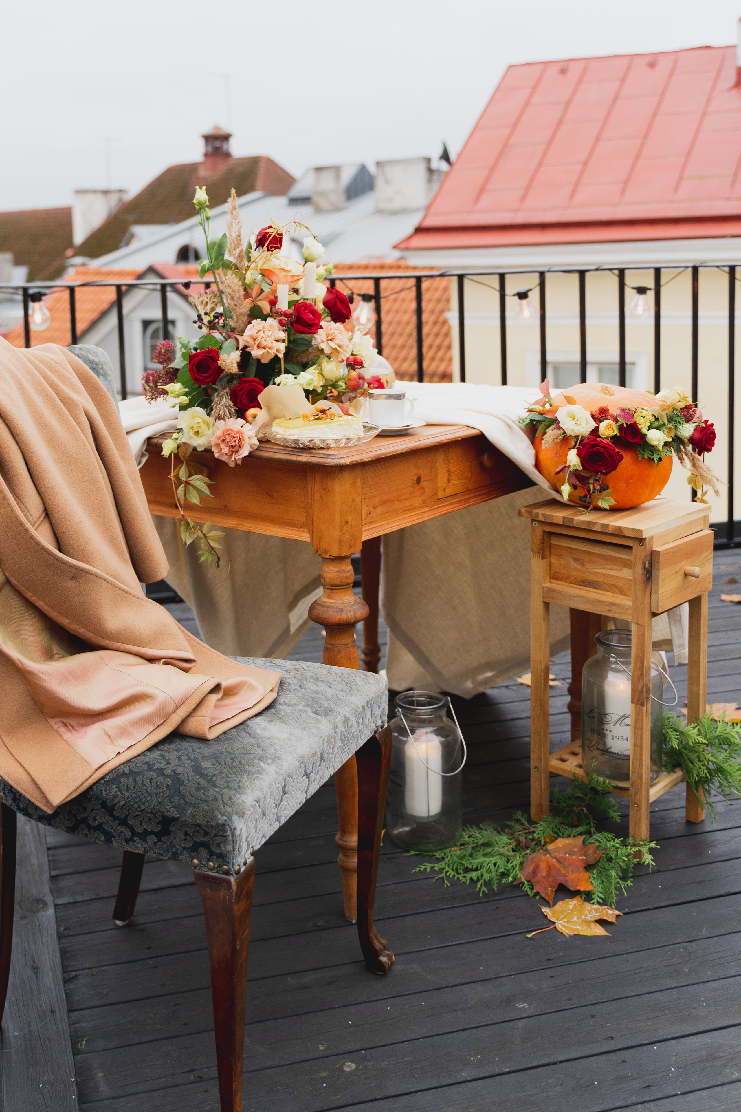 Чаепитие на крыше дома в котором сам чёрт свадьбу гулял. Фотограф в Мельбурне Анастасия Перова