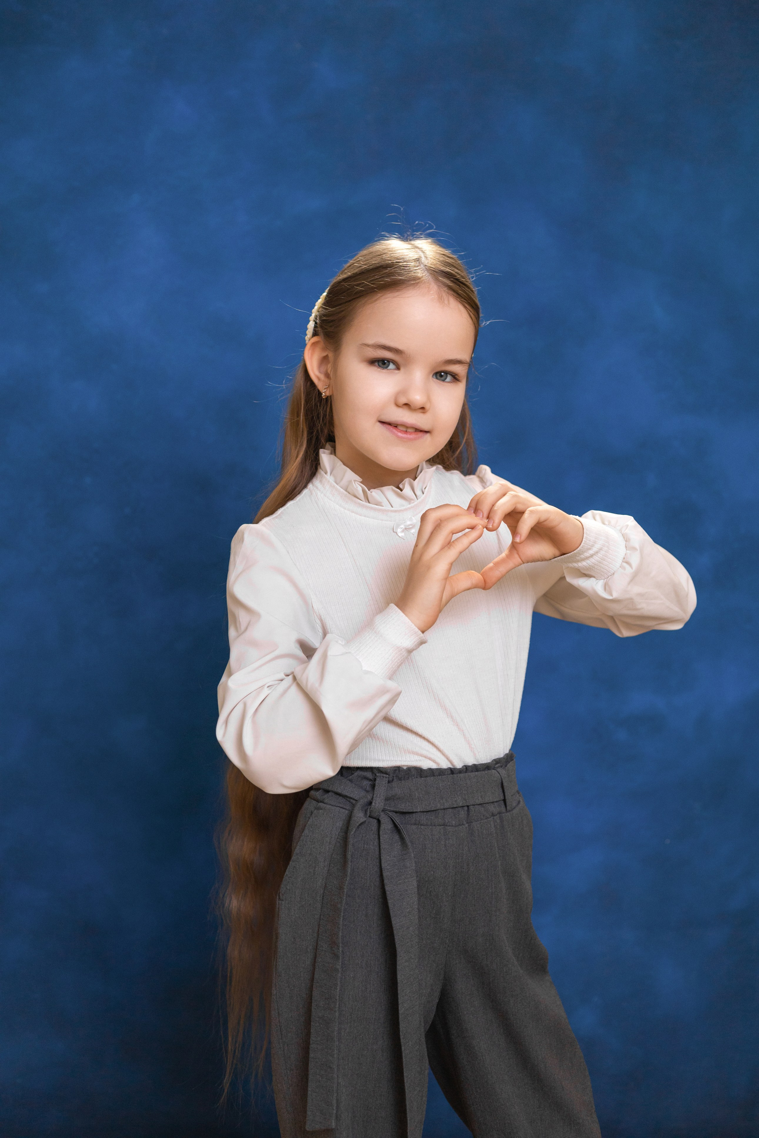 Выпускной альбом «История». Выпускные альбомы в Тюмени для школ, садов, вузов спортивных секций