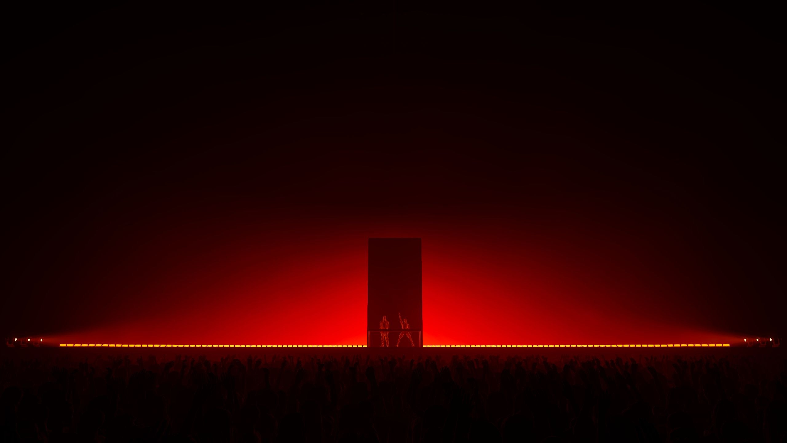 CONSTANT EVOLUTION. OOPS