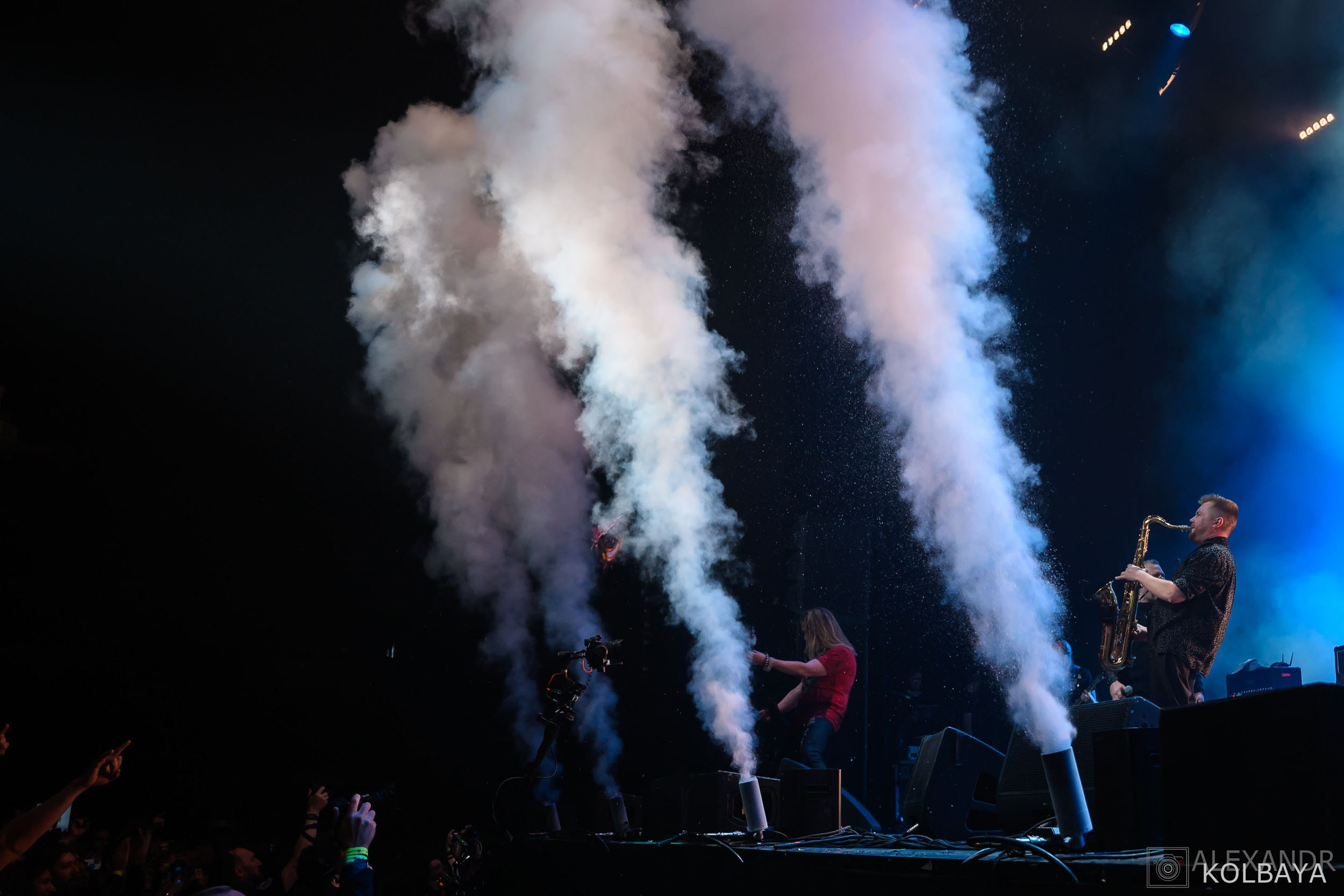 Фоторепортаж с Метал-Елки 2026. Концертный и театральный репортажный фотограф в Москве Александр Колбая