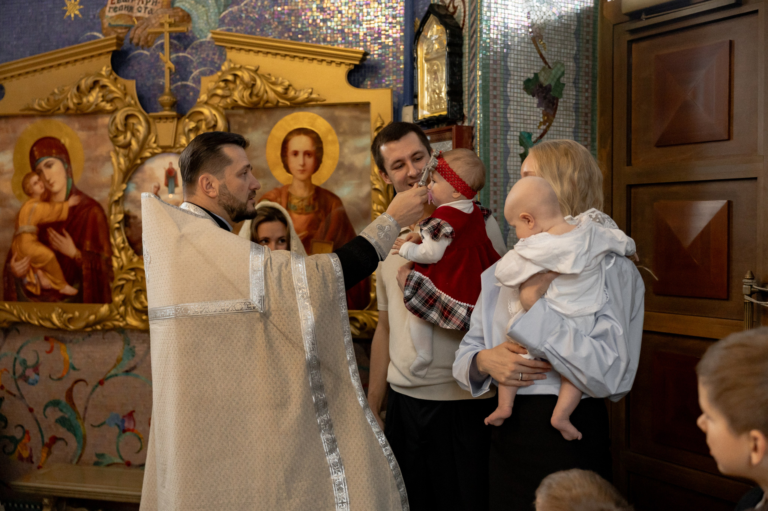 Крещение Ивана в часовне Серафима Саровского