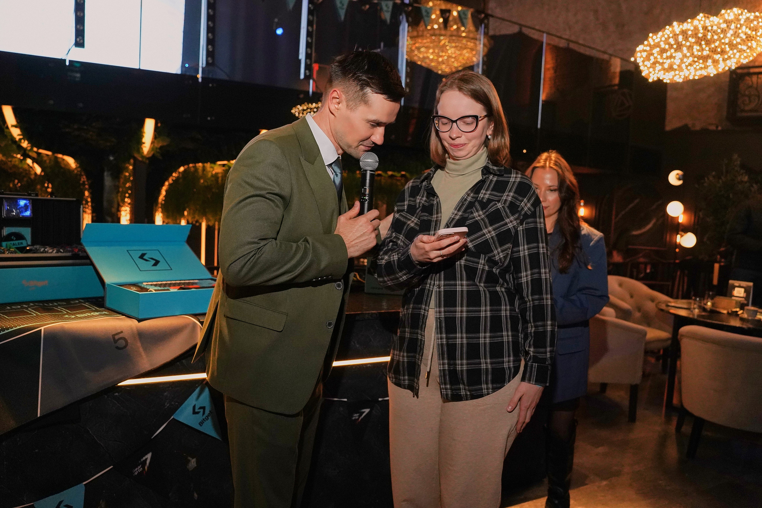 Bitget. Фотограф