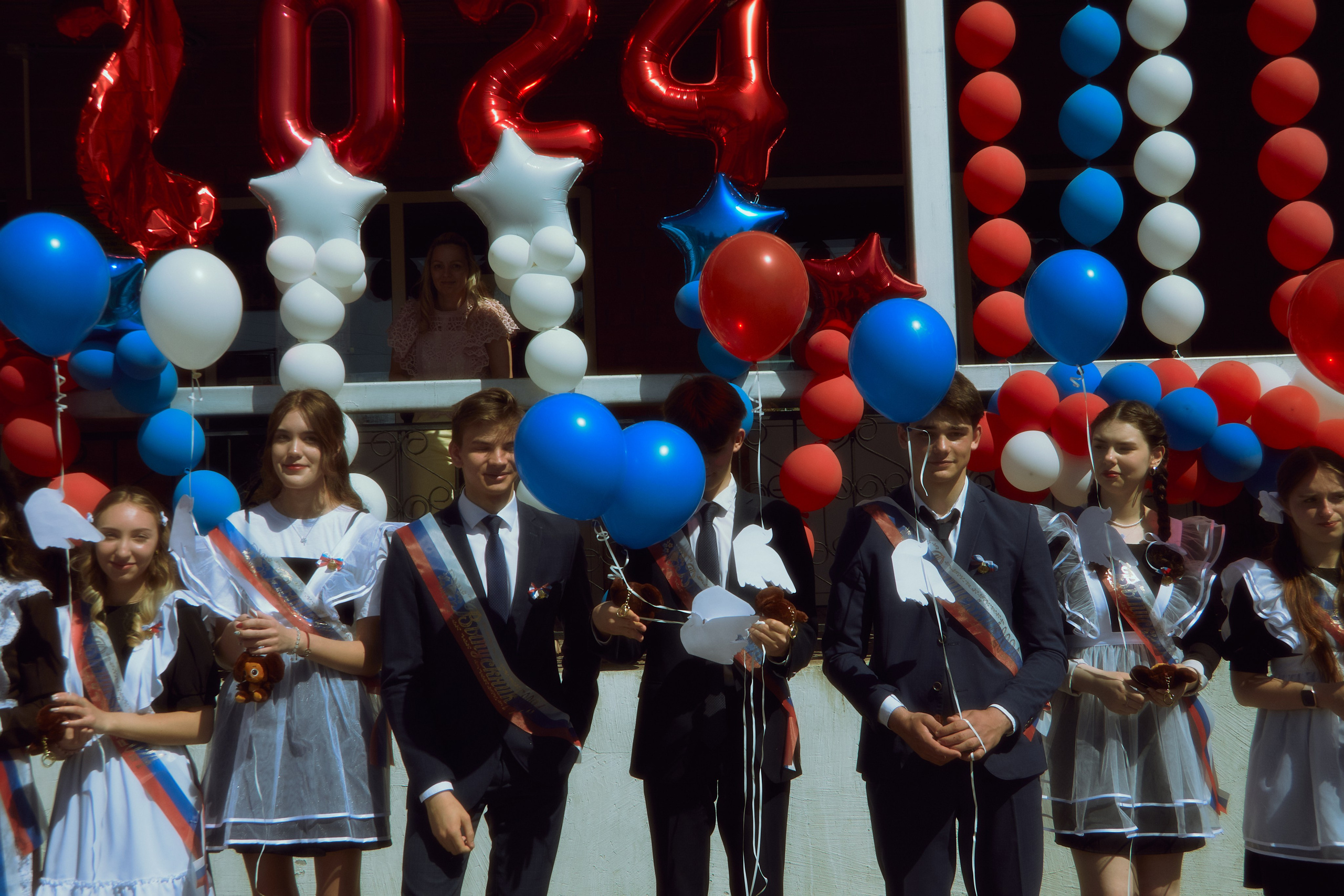 Последний звонок. Фотограф Елизавета Маслова. Москва. Art, Fashion