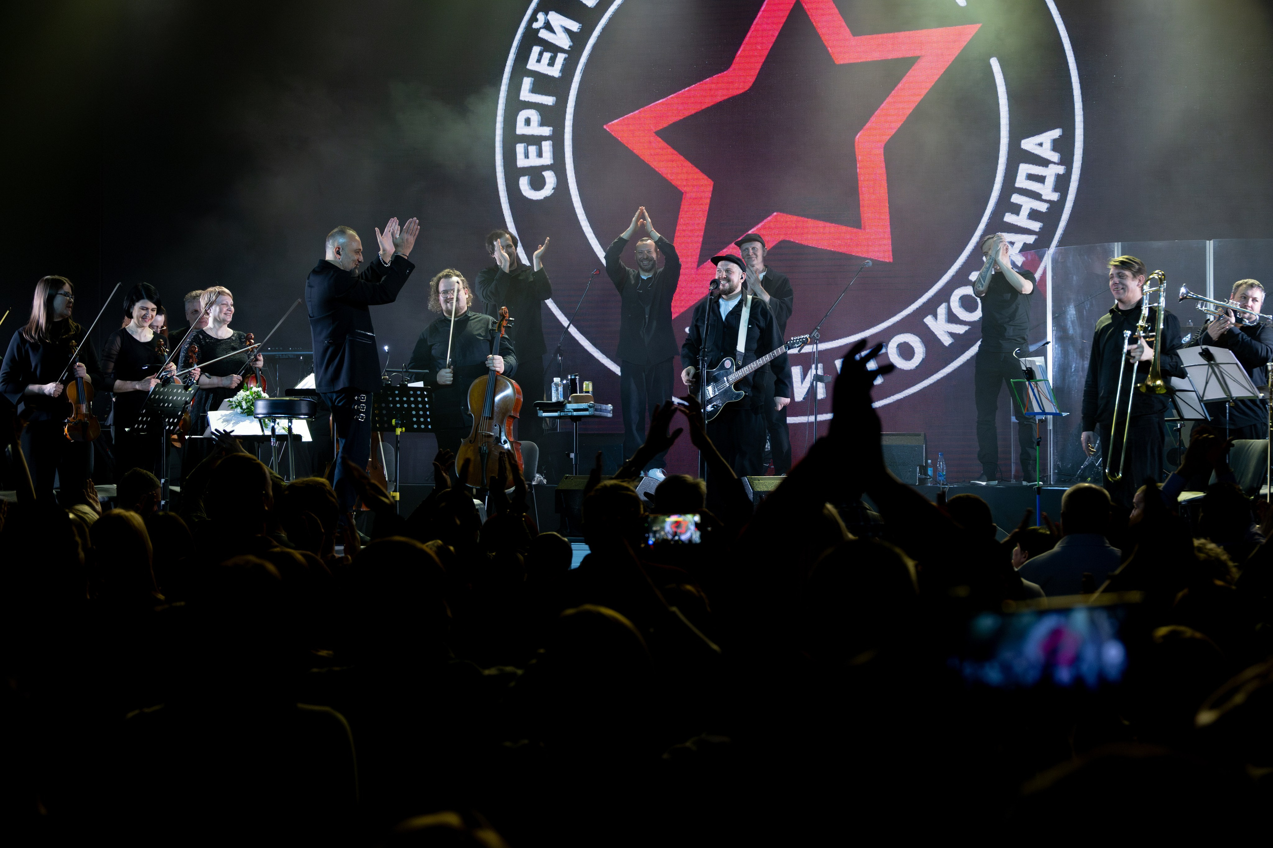Сергей Бобунец КРАСНОЯРСК. Фотограф Красноярск съемки лавстори, фотосессия в студии, портретная съемка, творческие фотосессии