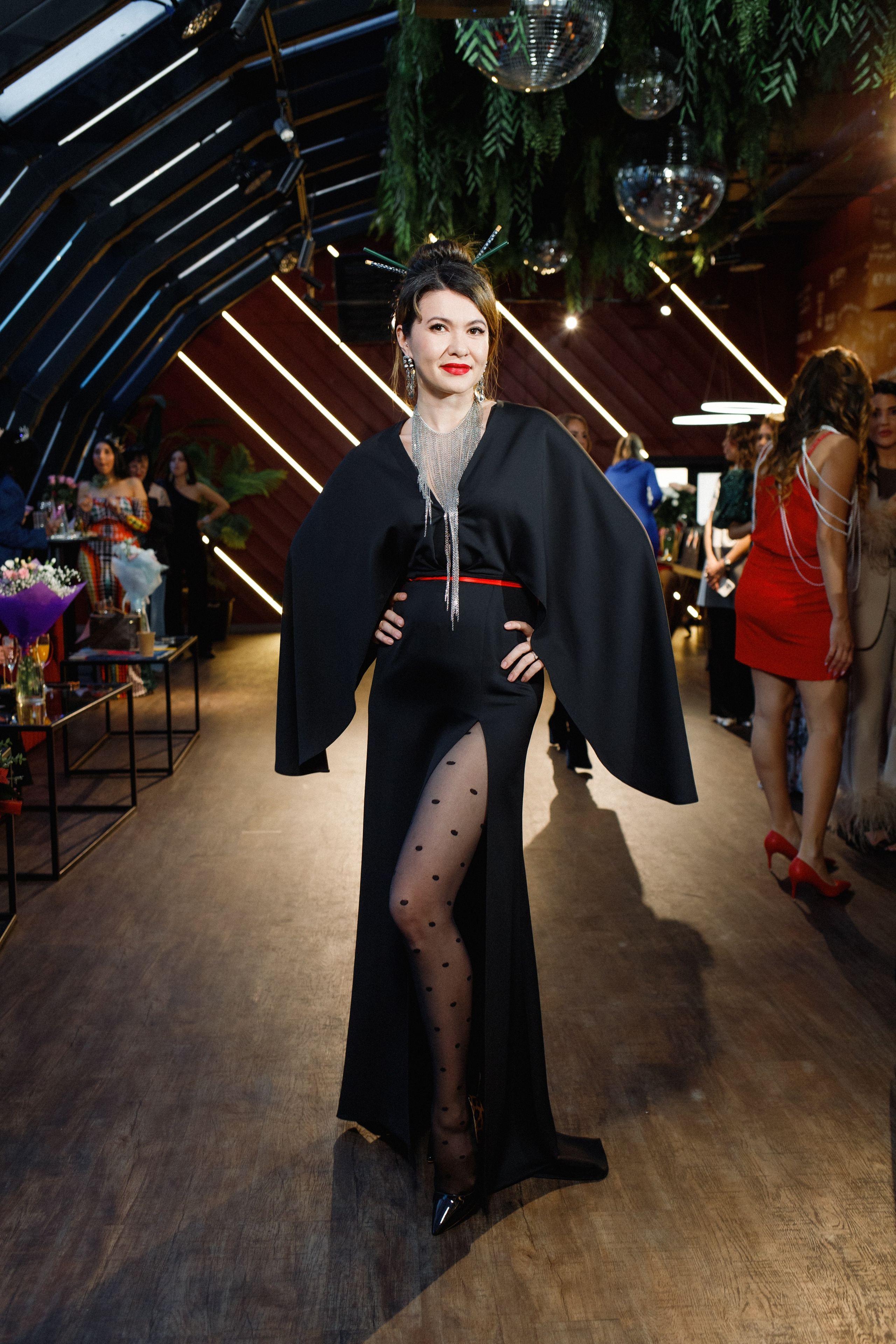 QUEEN KHV [12 ЛЕТ]. СВОИ. ФОТООТЧЕТЫ-СОБЫТИЯ-МЕСТА