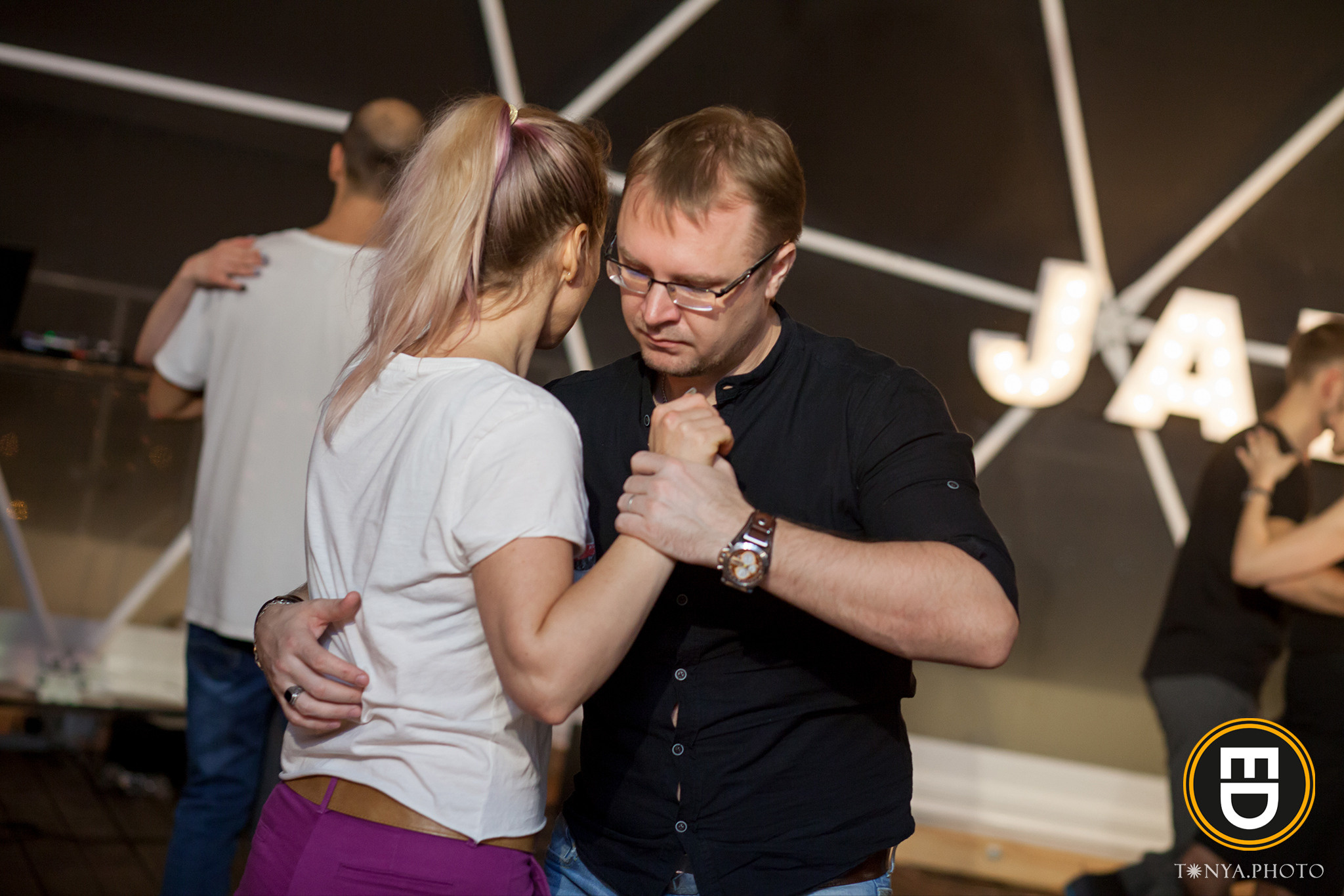 01. Tonya.photo. Фотограф, рилсмейкер