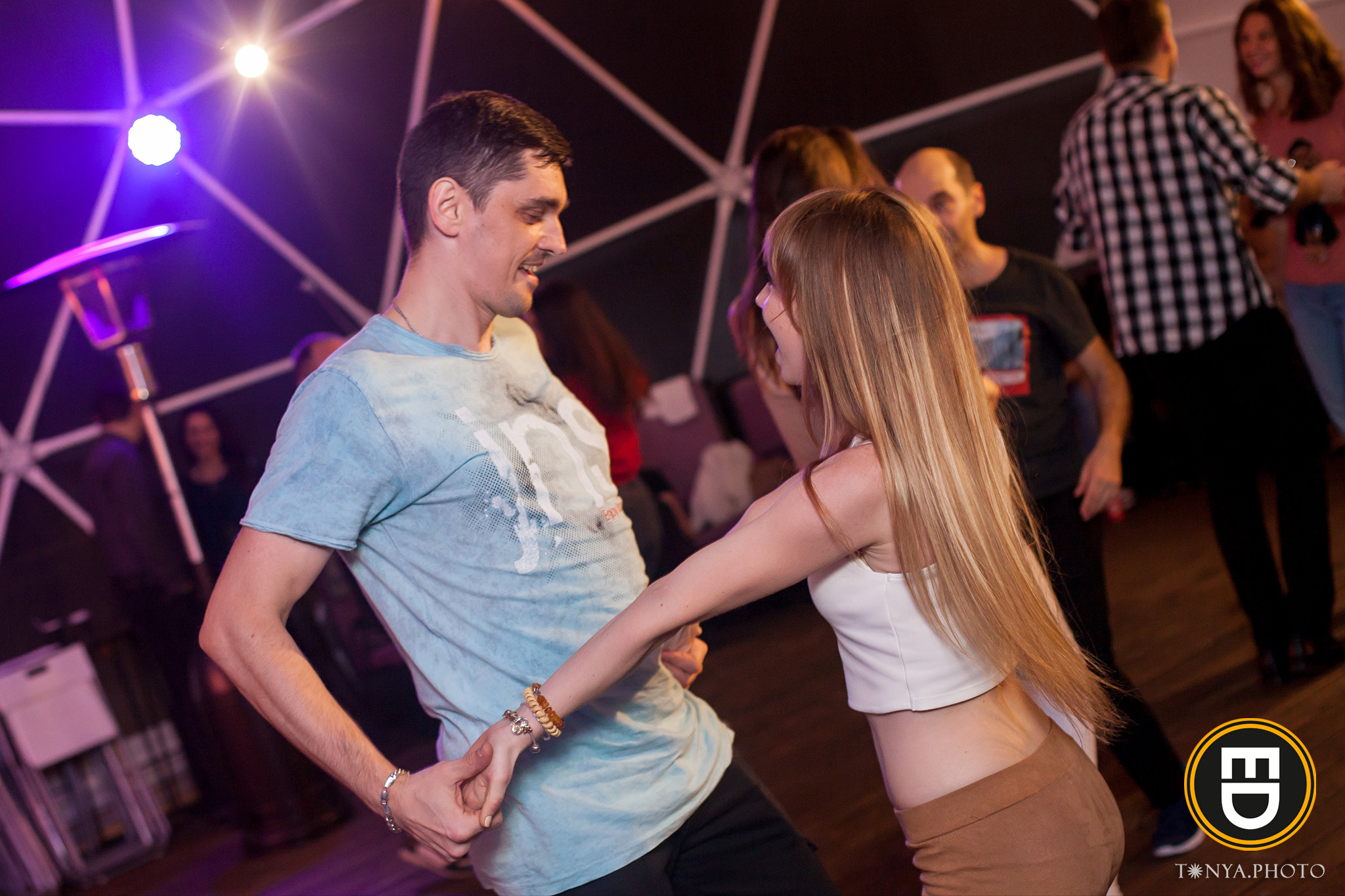 01. Tonya.photo. Фотограф, рилсмейкер