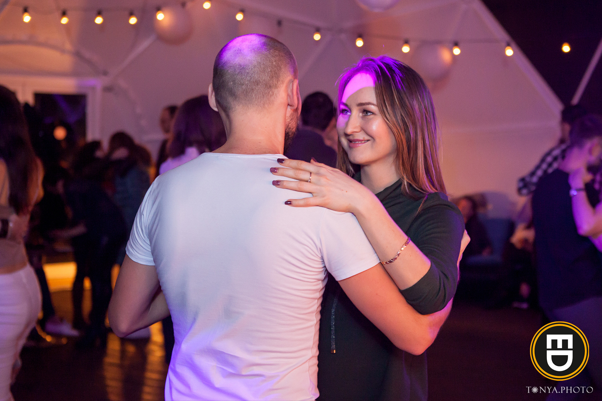 01. Tonya.photo. Фотограф, рилсмейкер