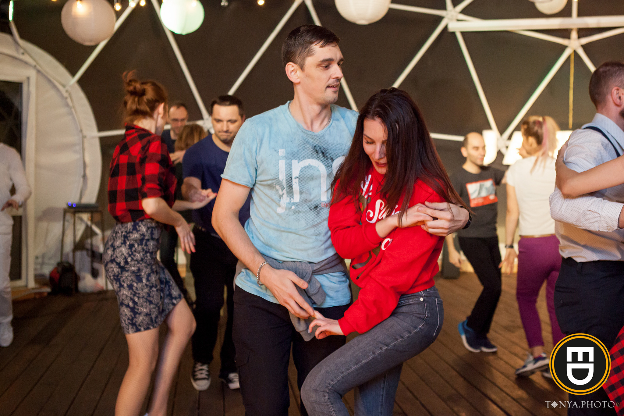 01. Tonya.photo. Фотограф, рилсмейкер