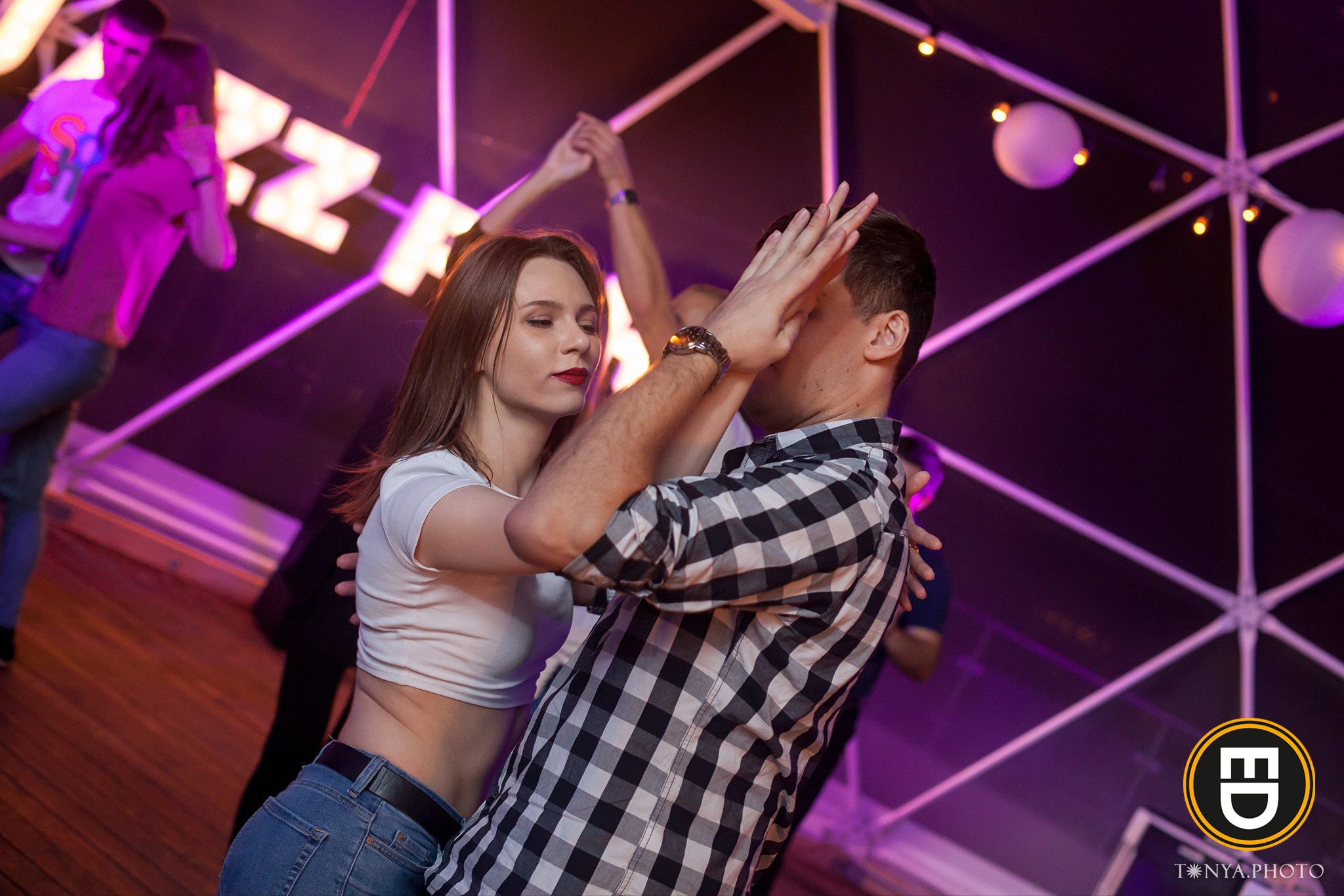 01. Tonya.photo. Фотограф, рилсмейкер