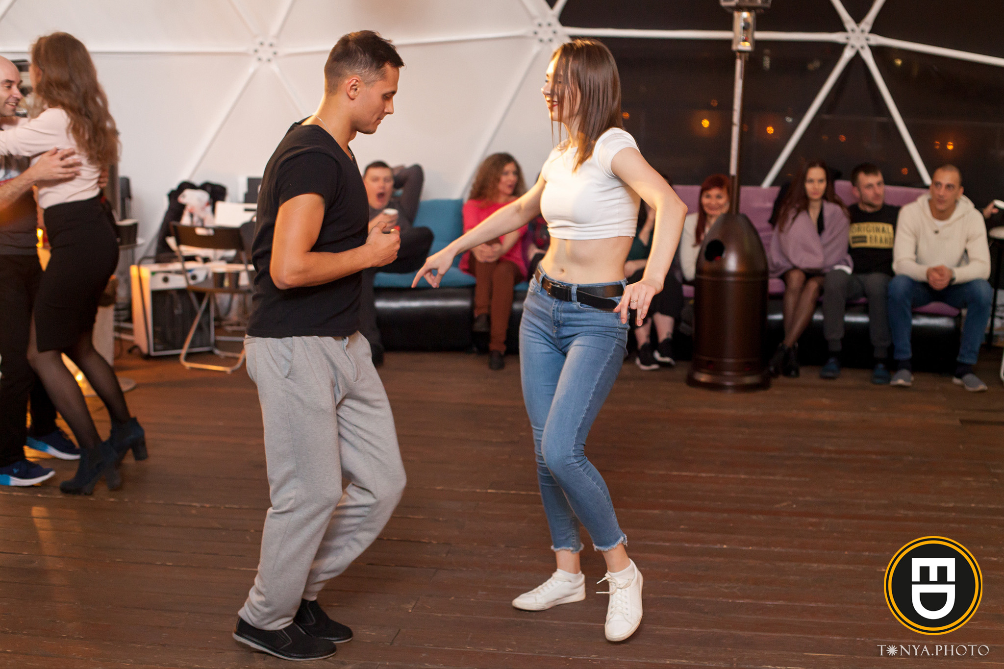 01. Tonya.photo. Фотограф, рилсмейкер