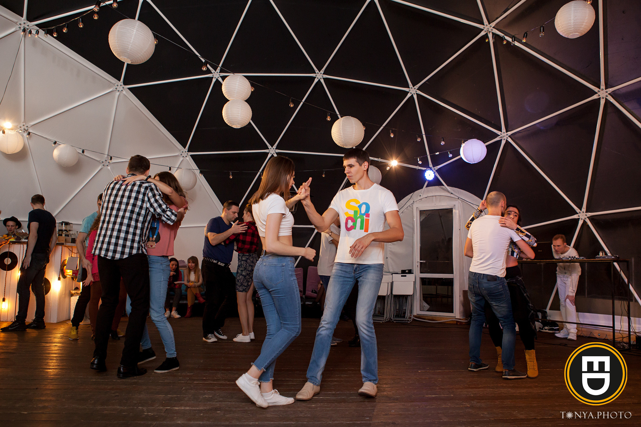 01. Tonya.photo. Фотограф, рилсмейкер