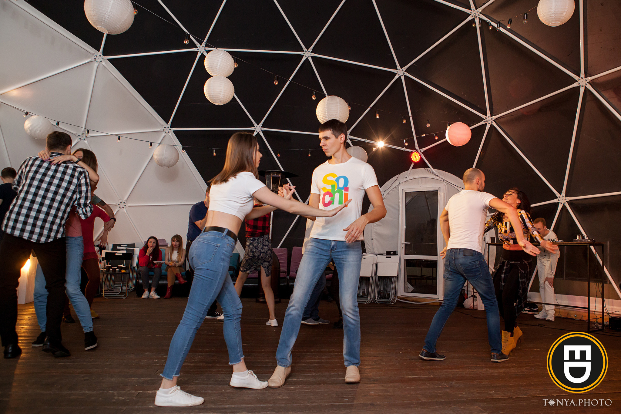 01. Tonya.photo. Фотограф, рилсмейкер