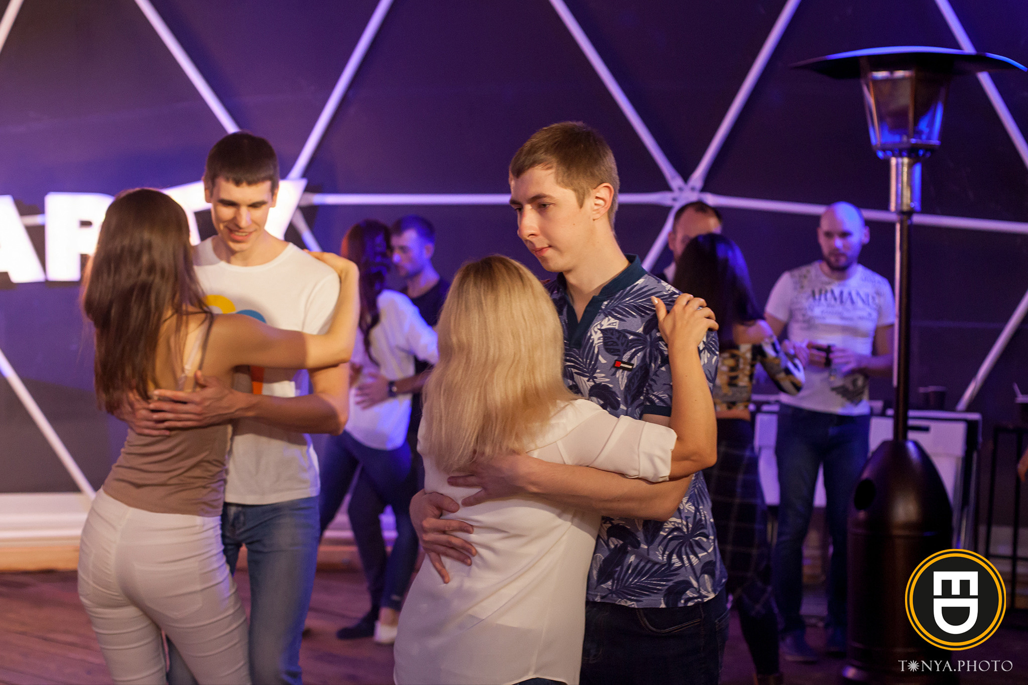 01. Tonya.photo. Фотограф, рилсмейкер