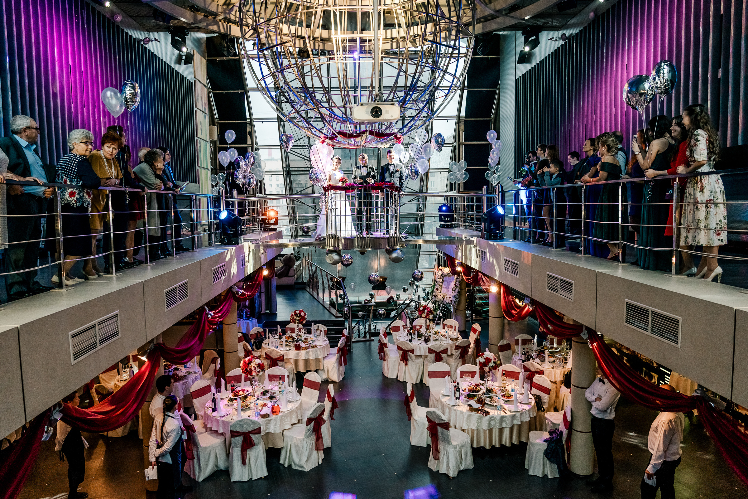 Вадим и Кристина. Свадебный фотограф и видеограф Дмитрий Горяченков