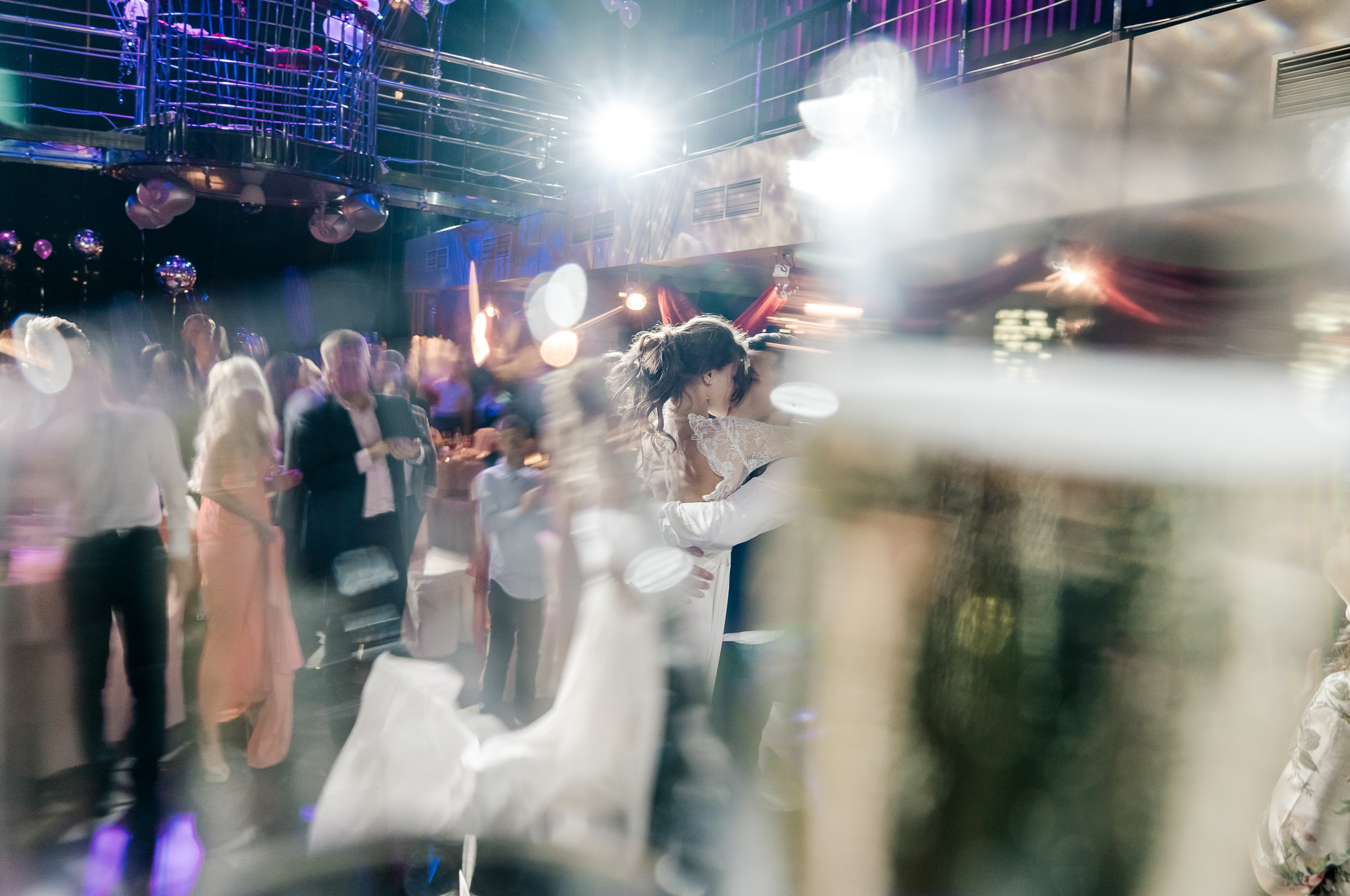 Вадим и Кристина. Свадебный фотограф и видеограф Дмитрий Горяченков