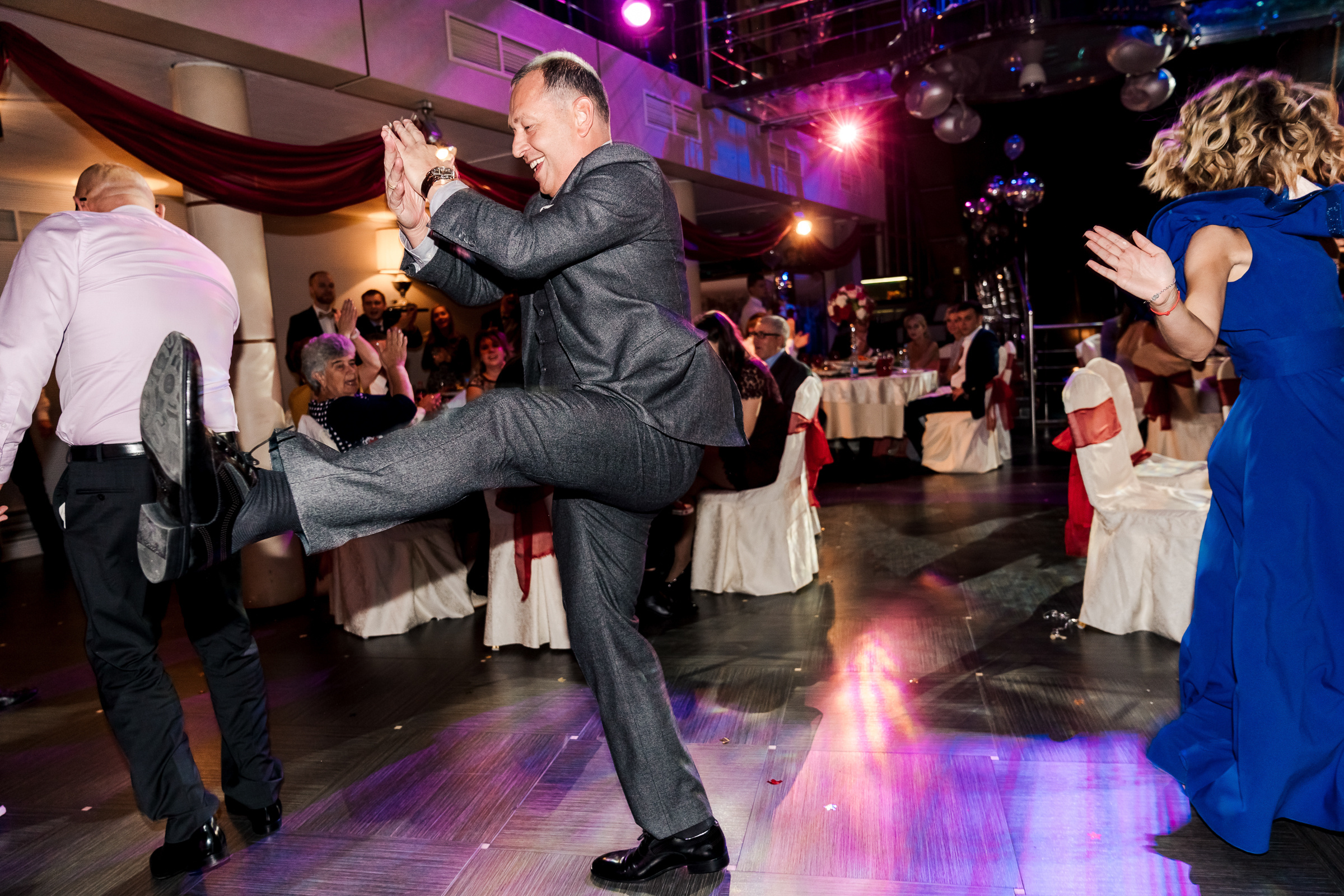 Вадим и Кристина. Свадебный фотограф и видеограф Дмитрий Горяченков