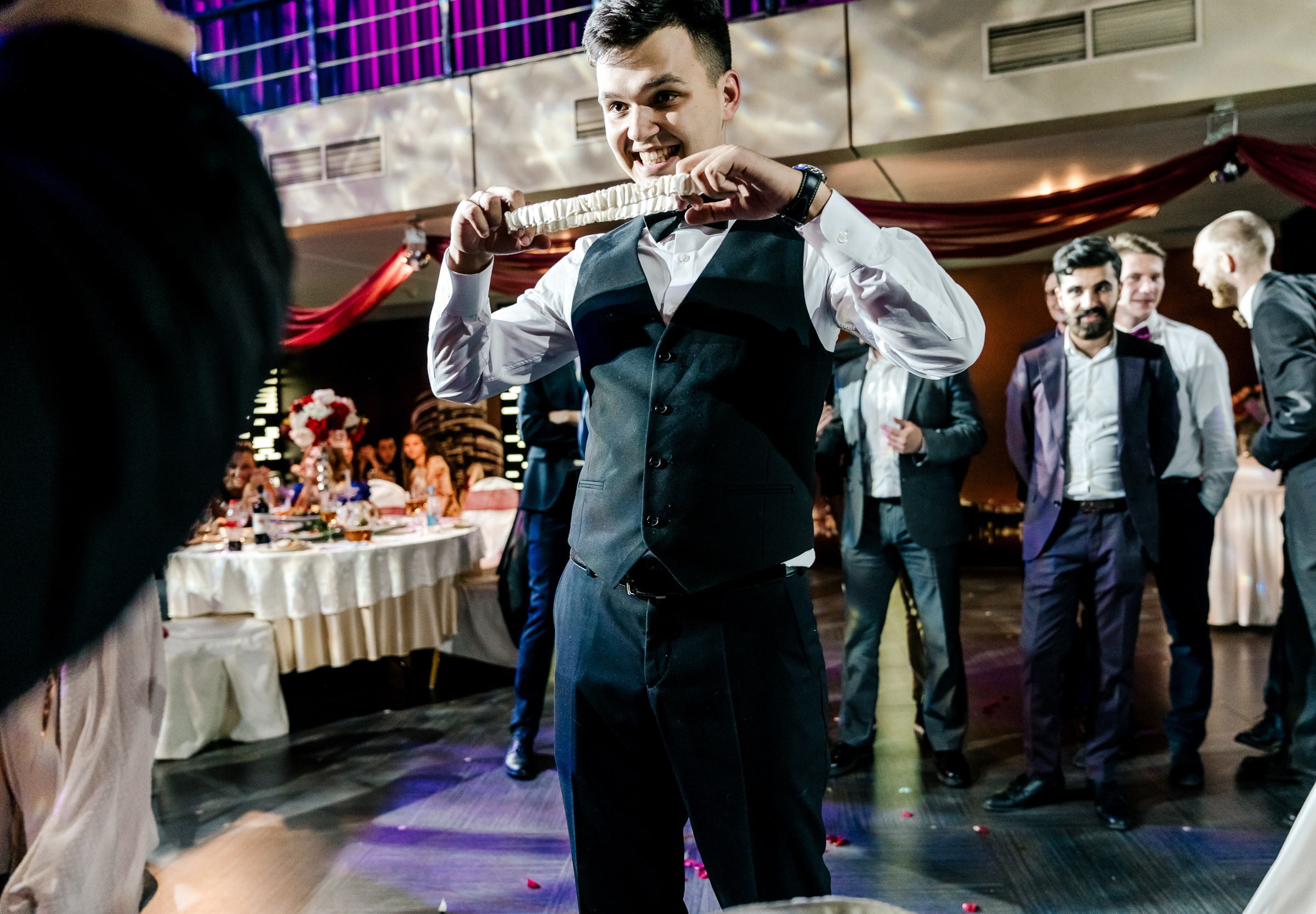 Вадим и Кристина. Свадебный фотограф и видеограф Дмитрий Горяченков