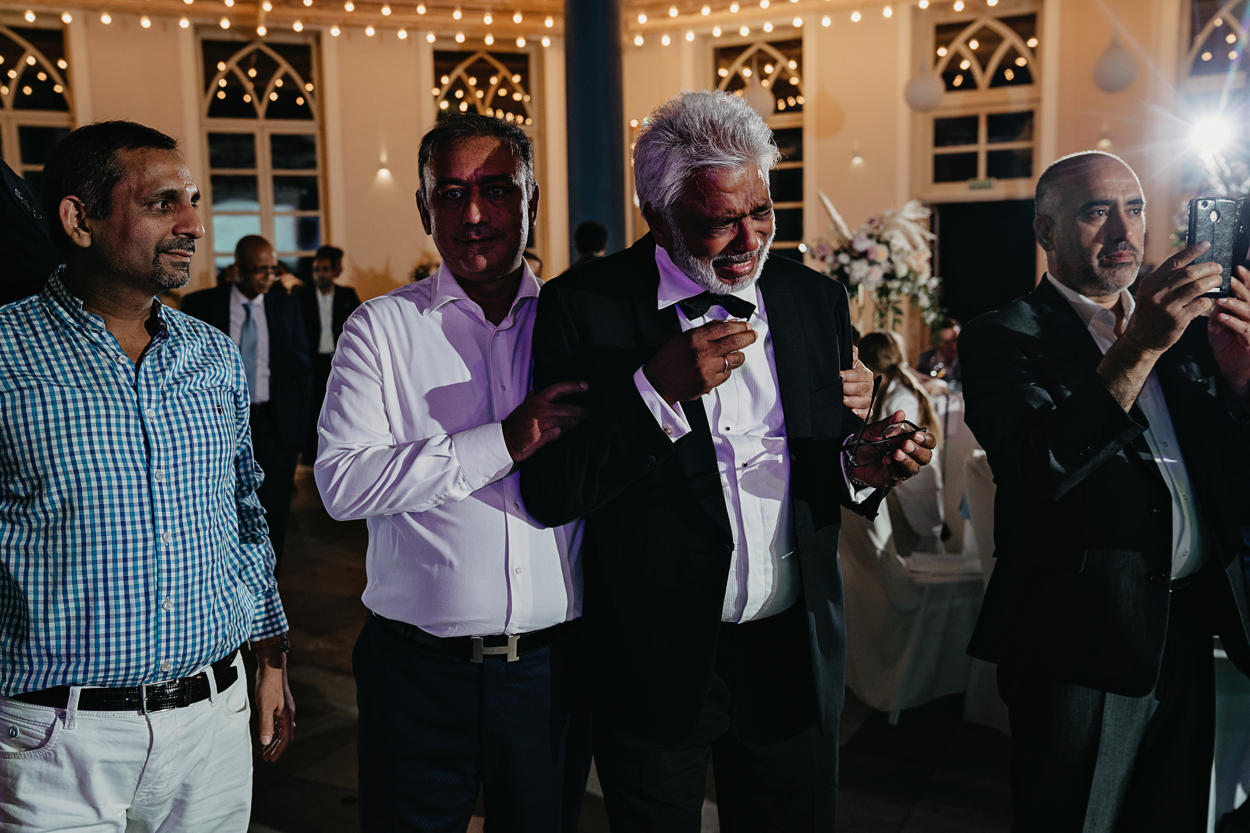 Александр и Виктория. Свадебный фотограф и видеограф Дмитрий Горяченков