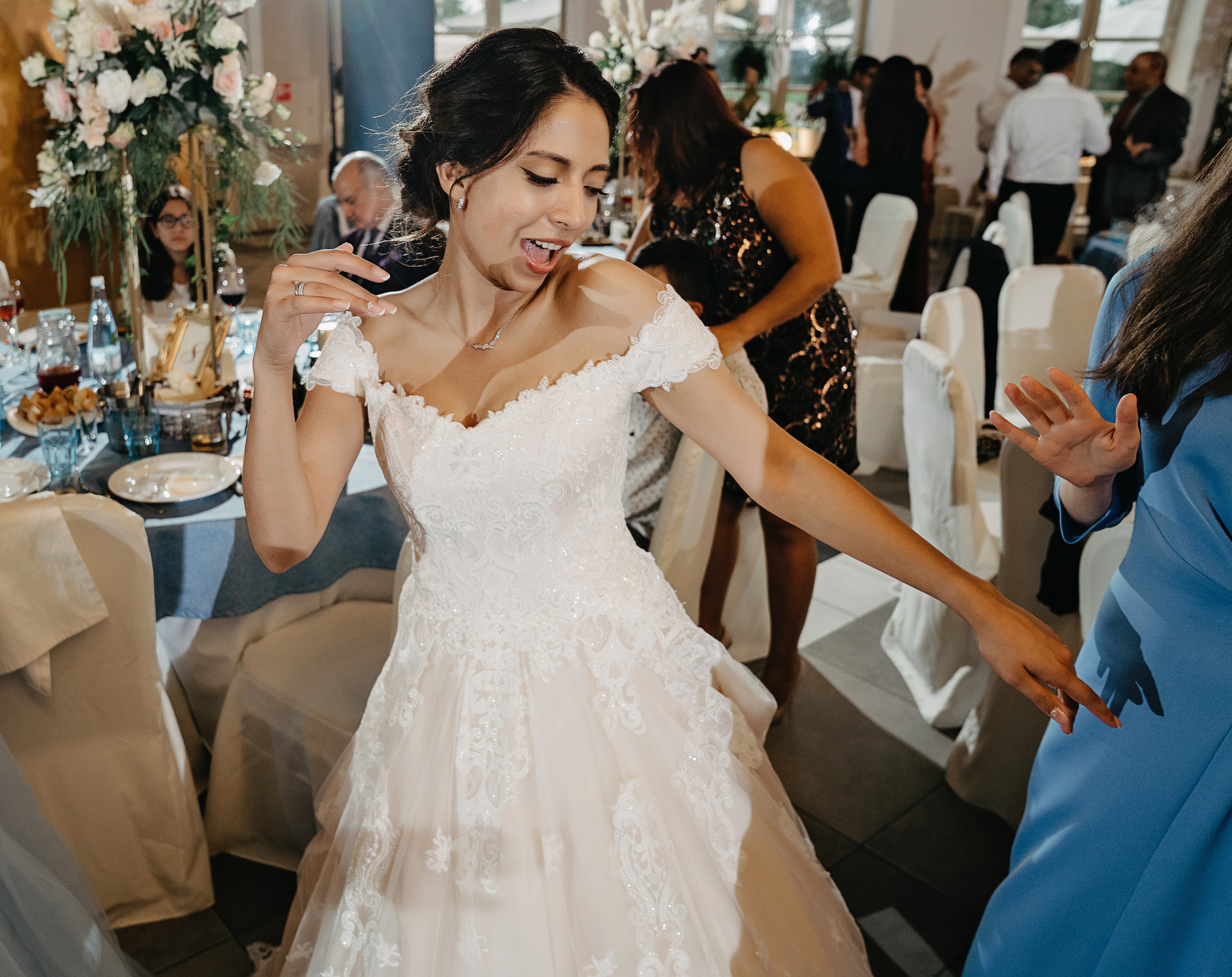 Александр и Виктория. Свадебный фотограф и видеограф Дмитрий Горяченков