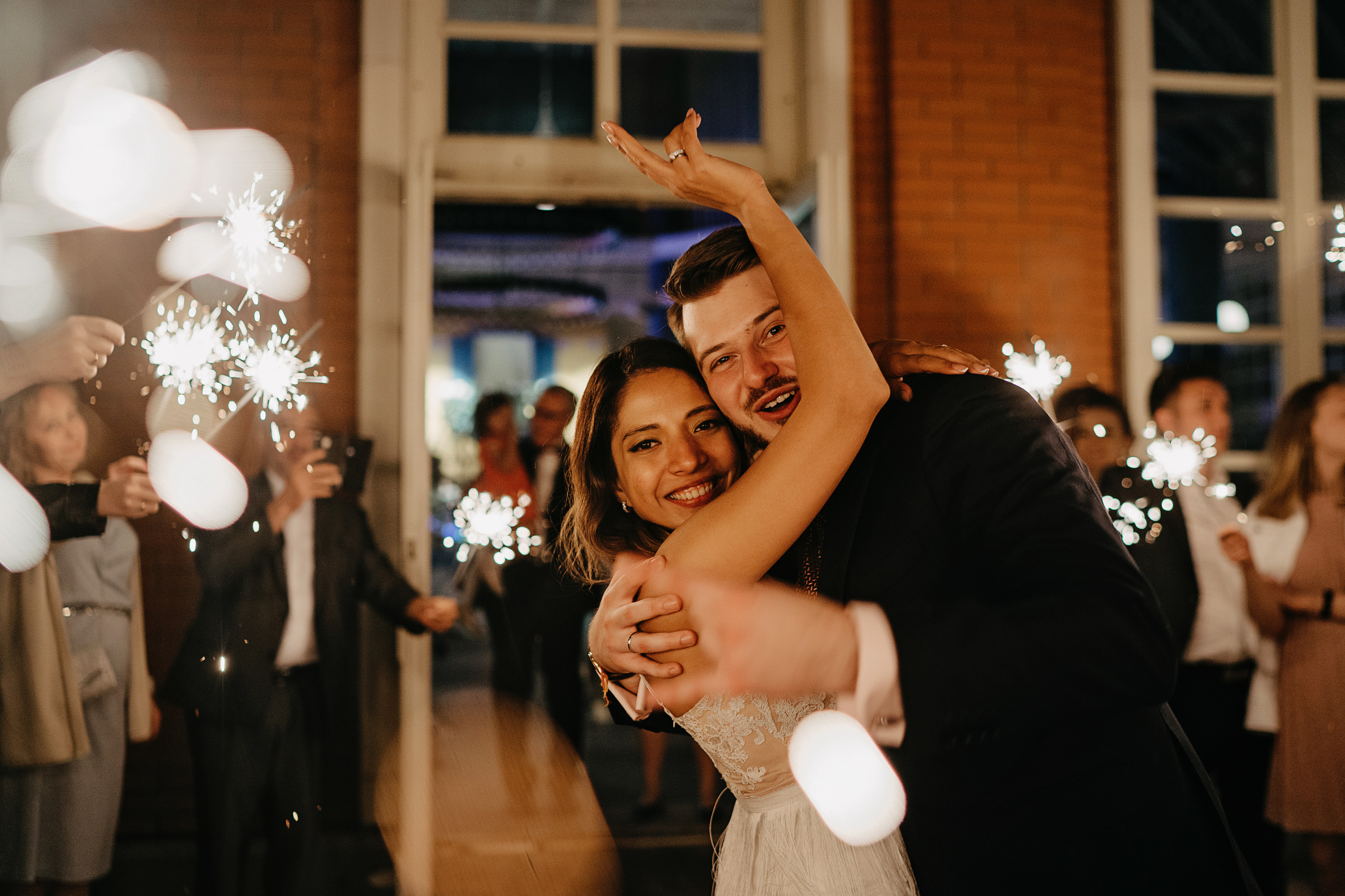 Александр и Виктория. Свадебный фотограф и видеограф Дмитрий Горяченков