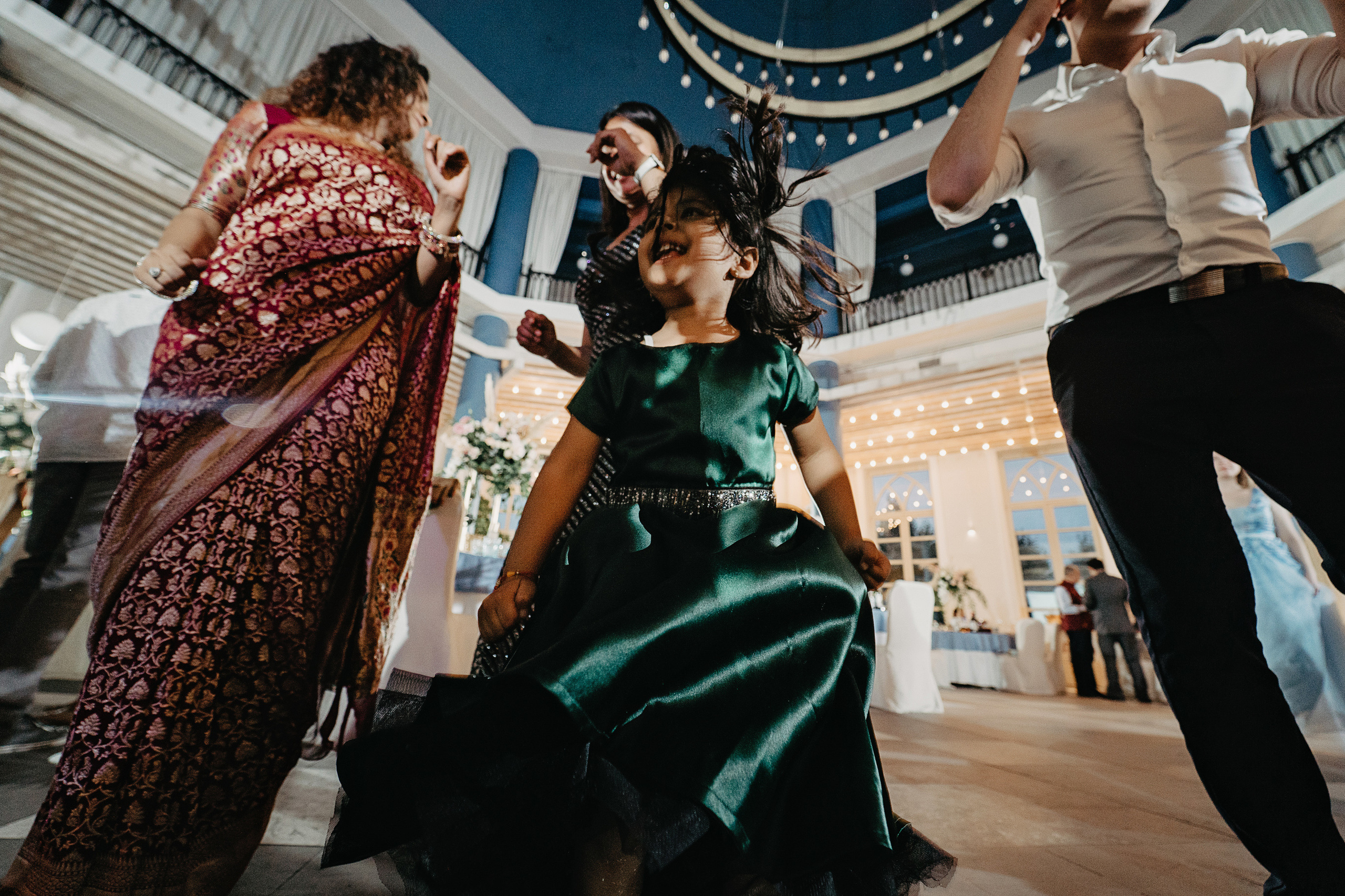 Александр и Виктория. Свадебный фотограф и видеограф Дмитрий Горяченков