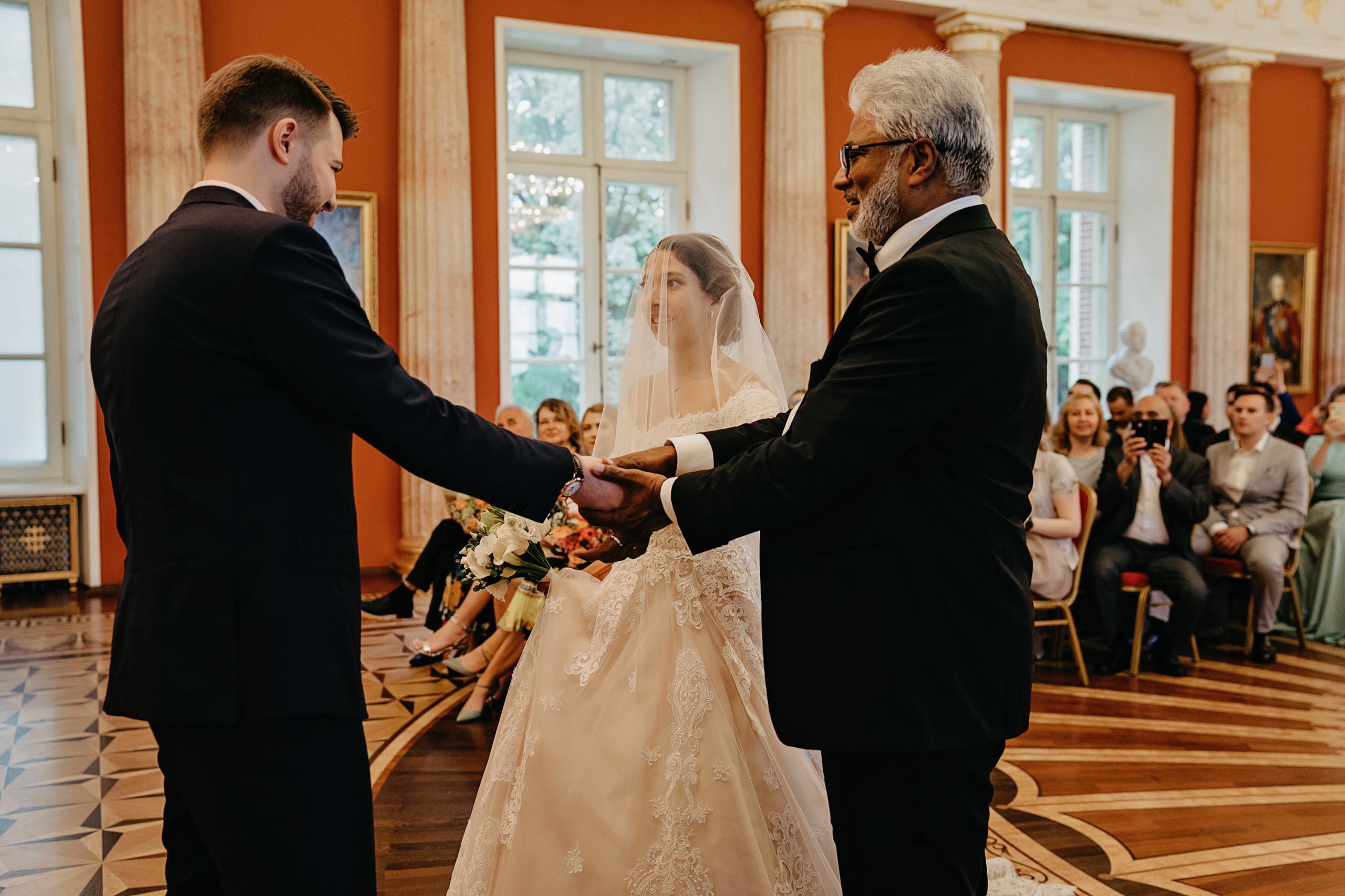 Александр и Виктория. Свадебный фотограф и видеограф Дмитрий Горяченков