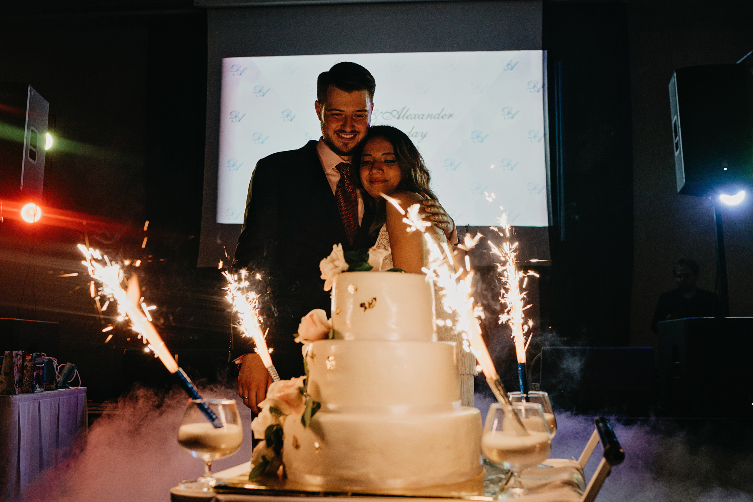 Александр и Виктория. Свадебный фотограф и видеограф Дмитрий Горяченков