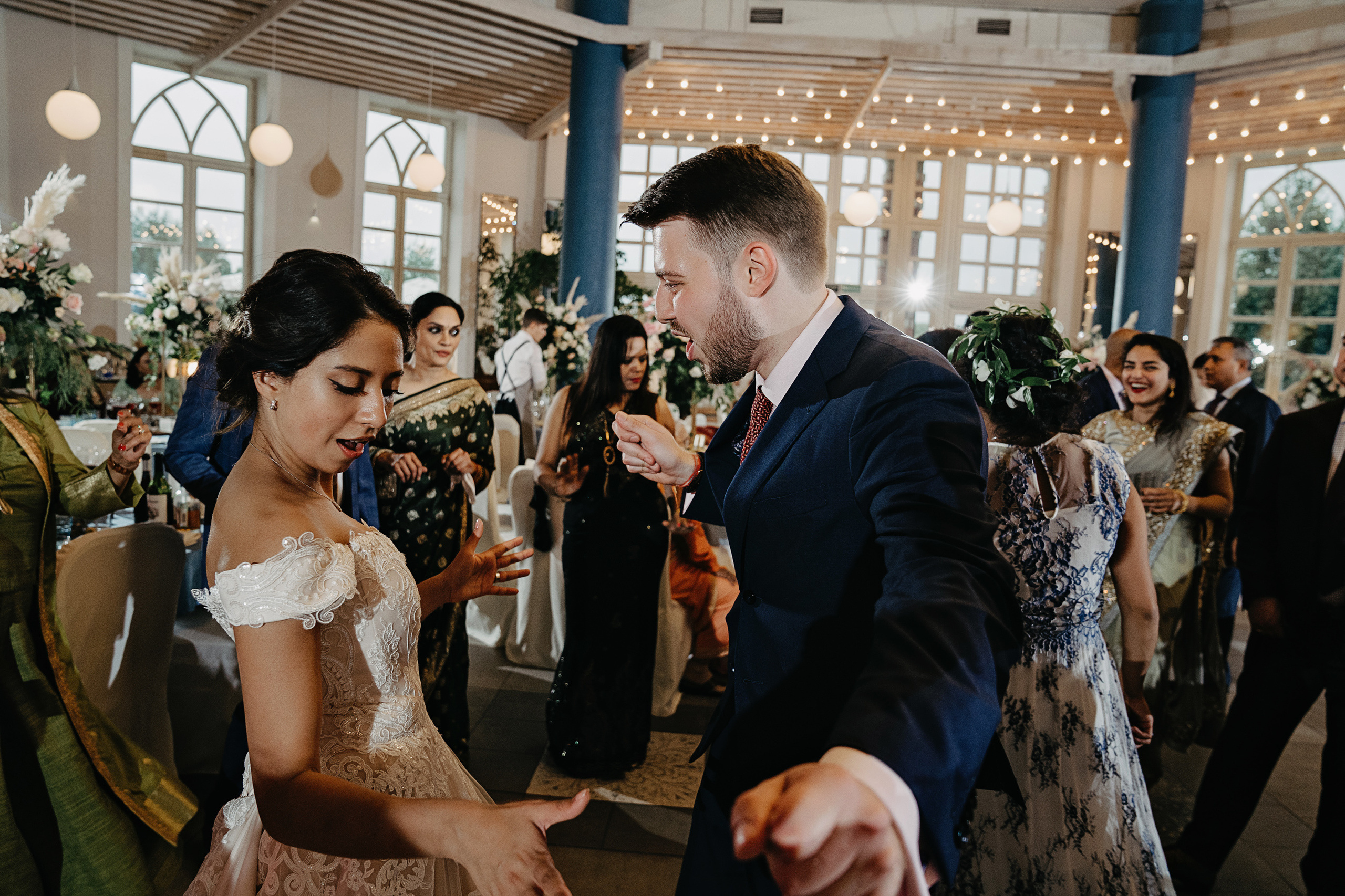 Александр и Виктория. Свадебный фотограф и видеограф Дмитрий Горяченков