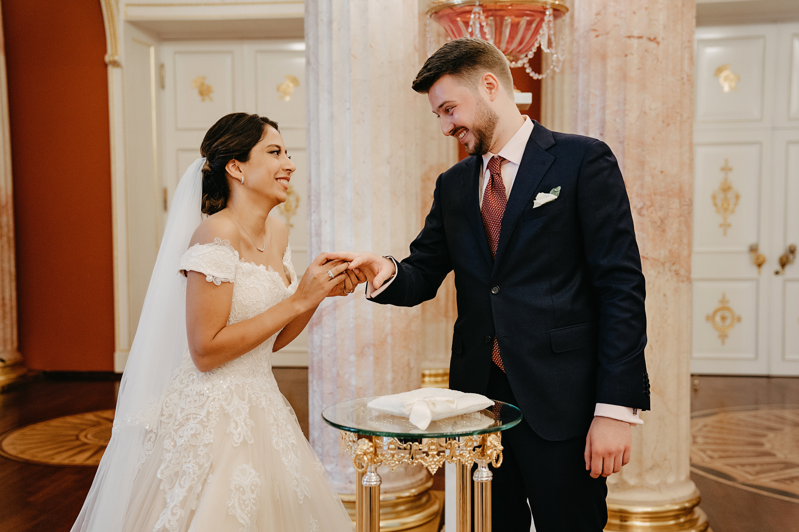 Александр и Виктория. Свадебный фотограф и видеограф Дмитрий Горяченков