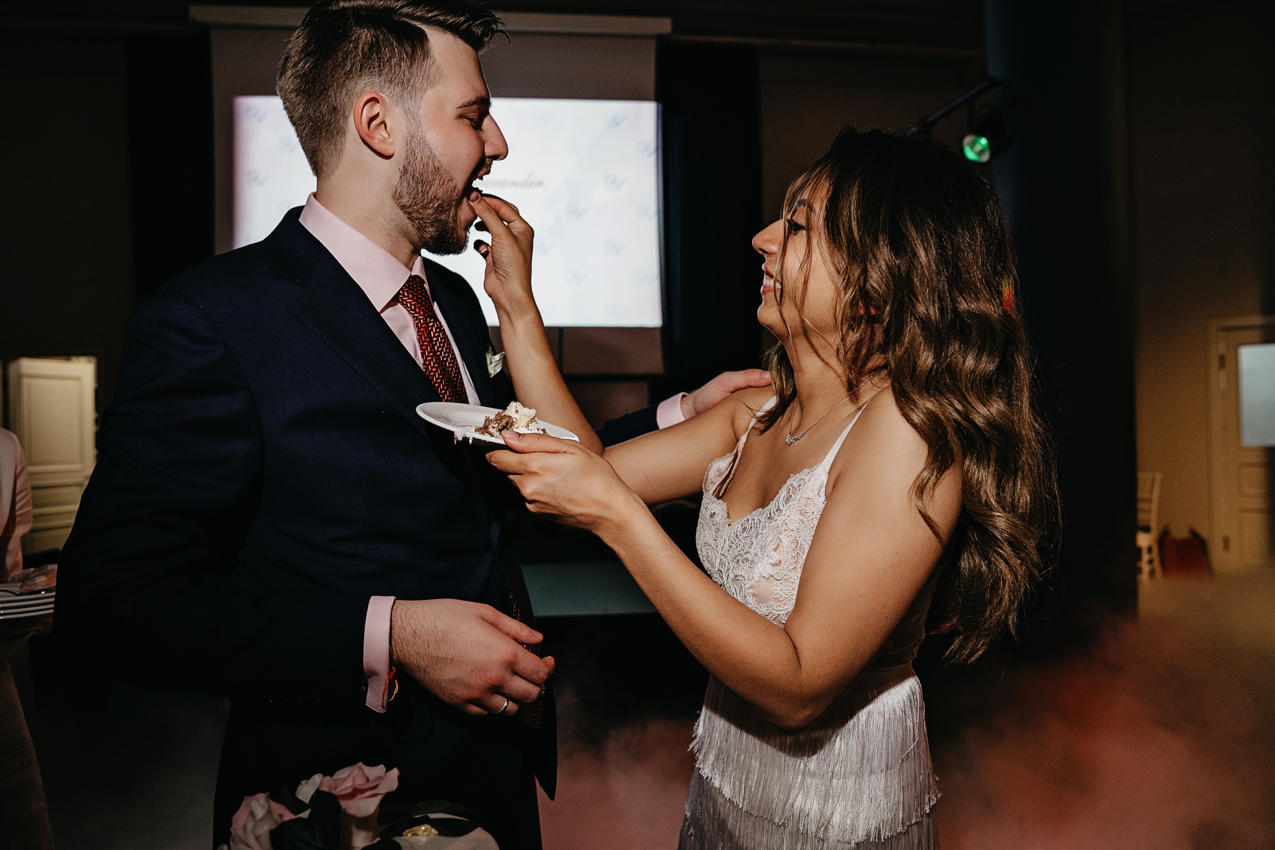 Александр и Виктория. Свадебный фотограф и видеограф Дмитрий Горяченков