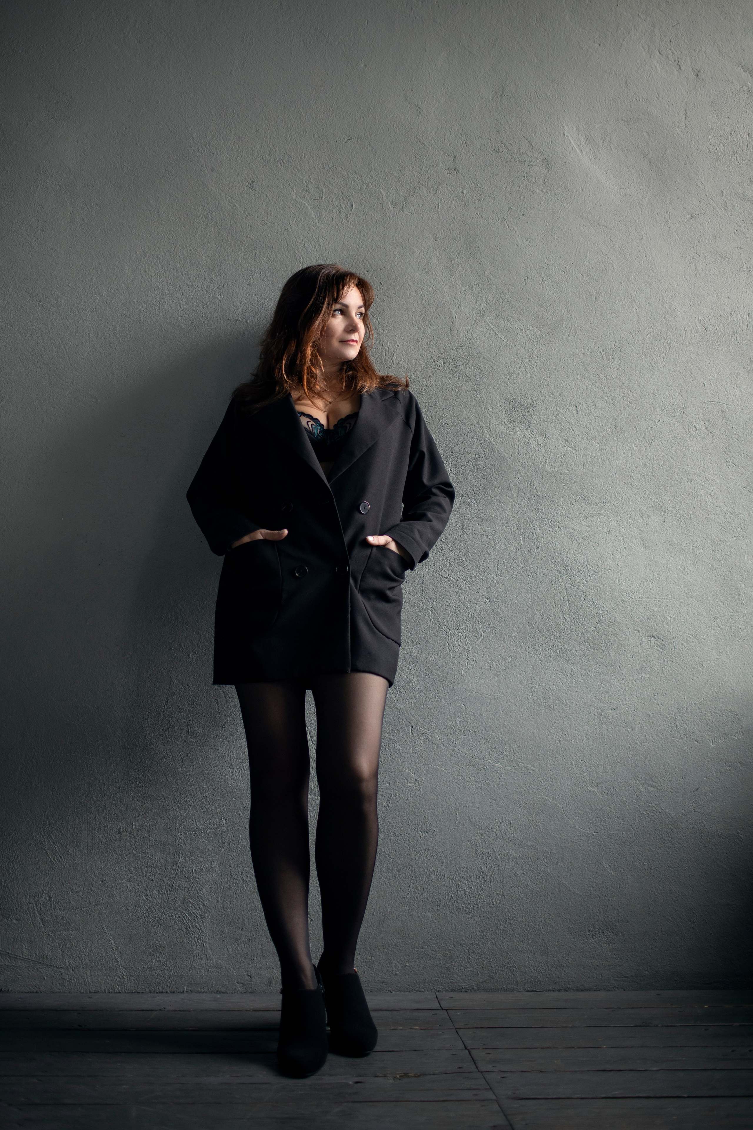 Чёрное пальто/фотодень. Фотограф в Санкт-Петербурге