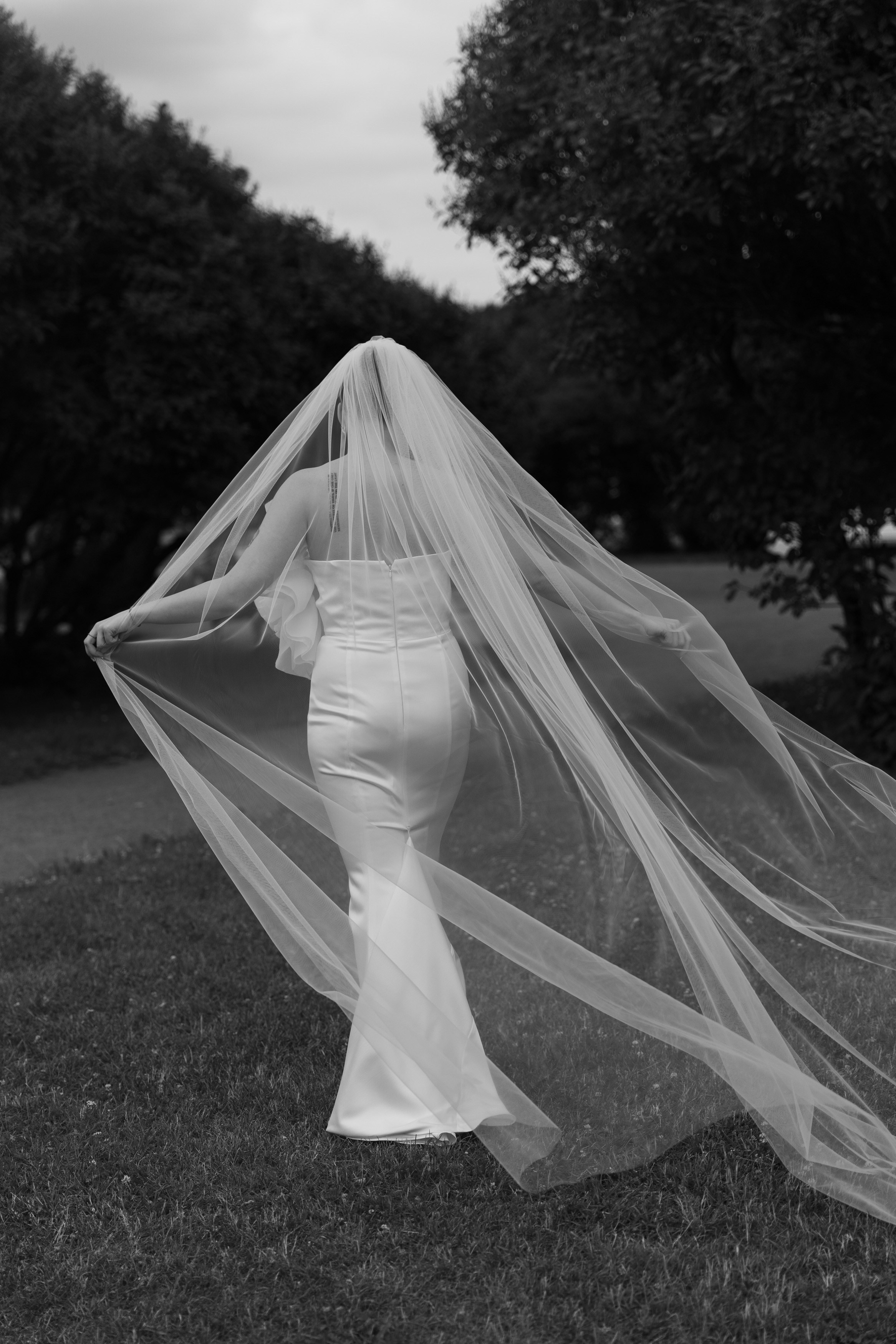 Свадебные серии — портфолио Эдуарда Смирнова | Живые эмоции и стильные кадры. Свадебный фотограф в Нижнем Новгороде — Эдуард Смирнов