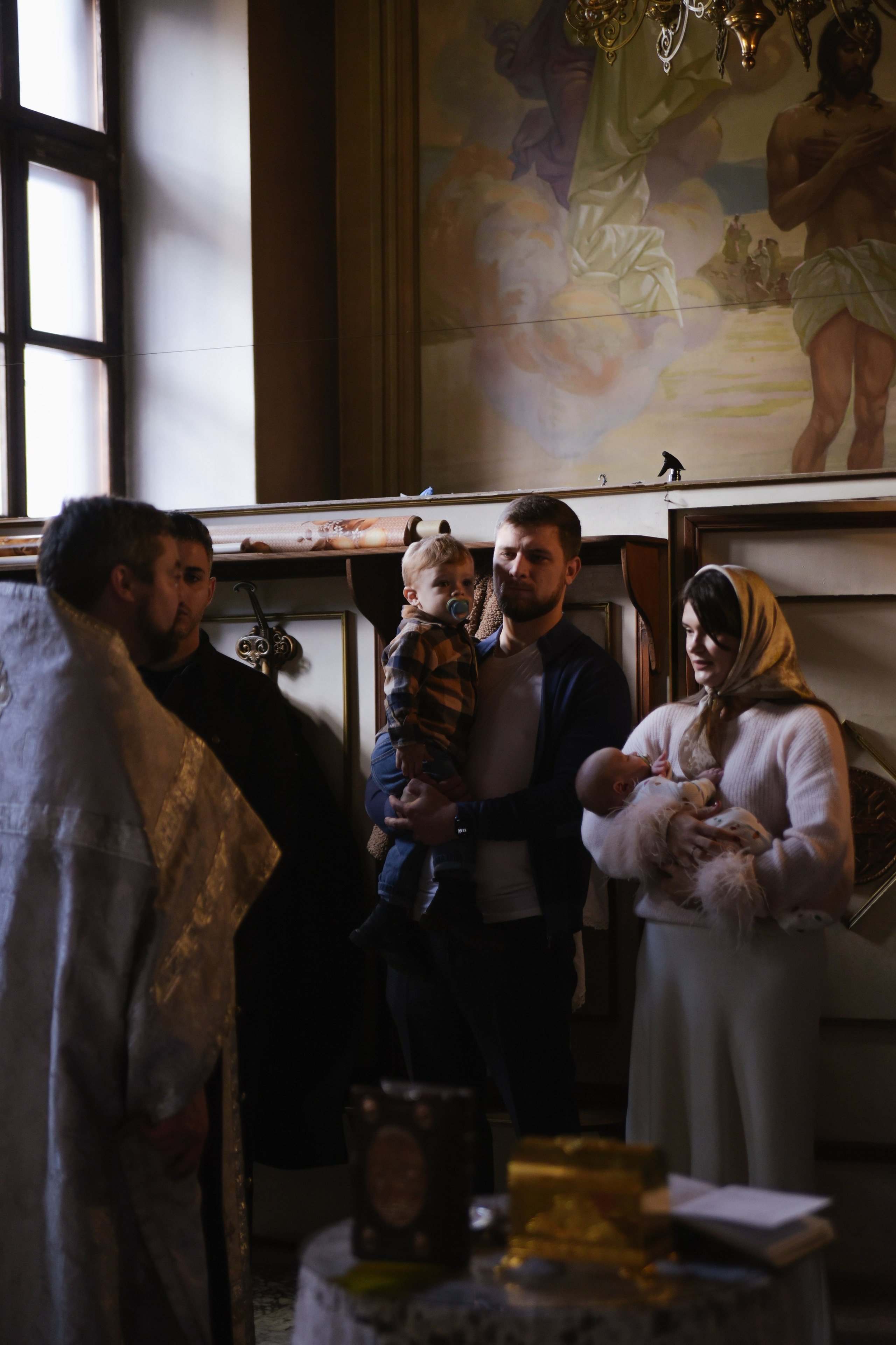 Таинство крещения Савва Храм Воскресения Словущего в Даниловской Слободе. Фотограф Лола Волна, город Москва