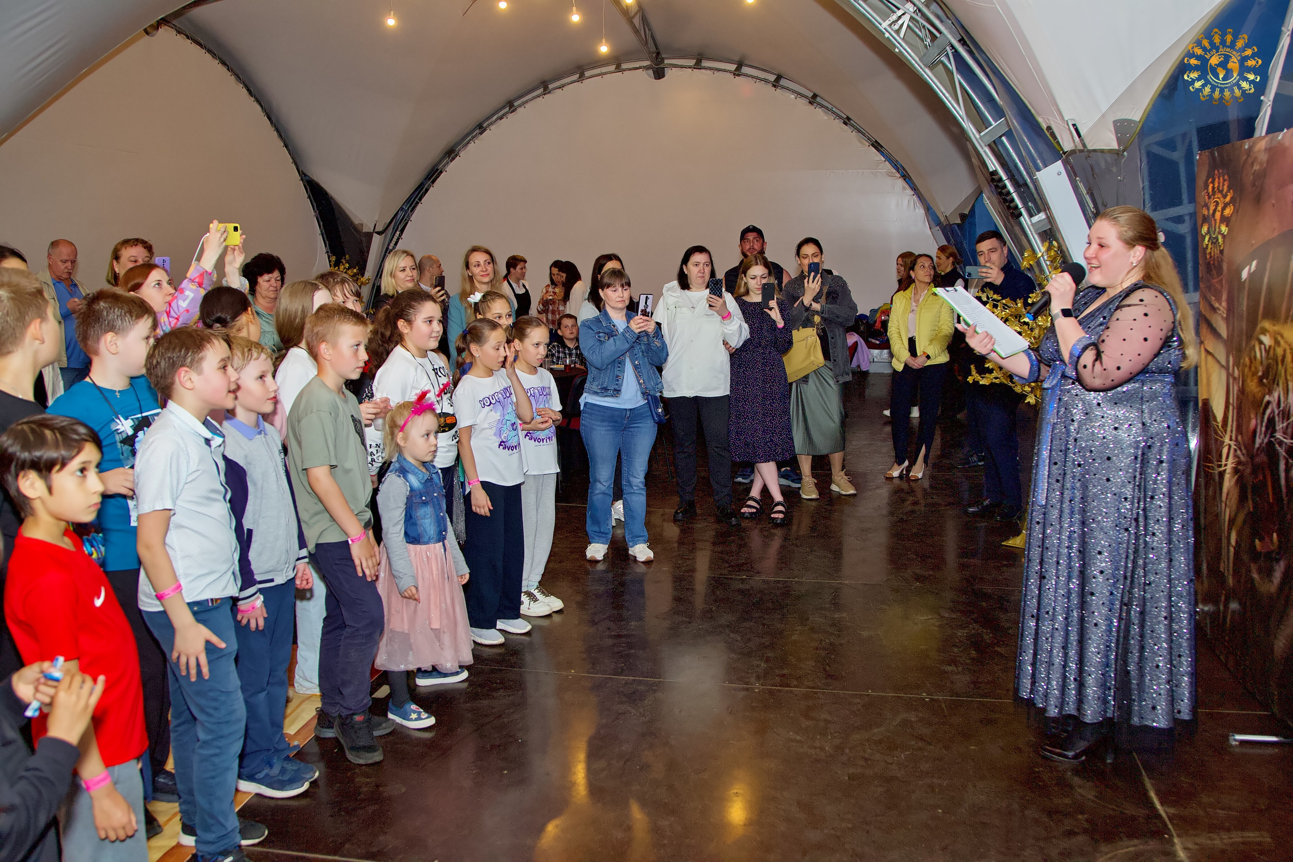 Выпускной 2023 (Школа 1195, 4-й класс). Репортажная съемка в Москве и области. Анималистика