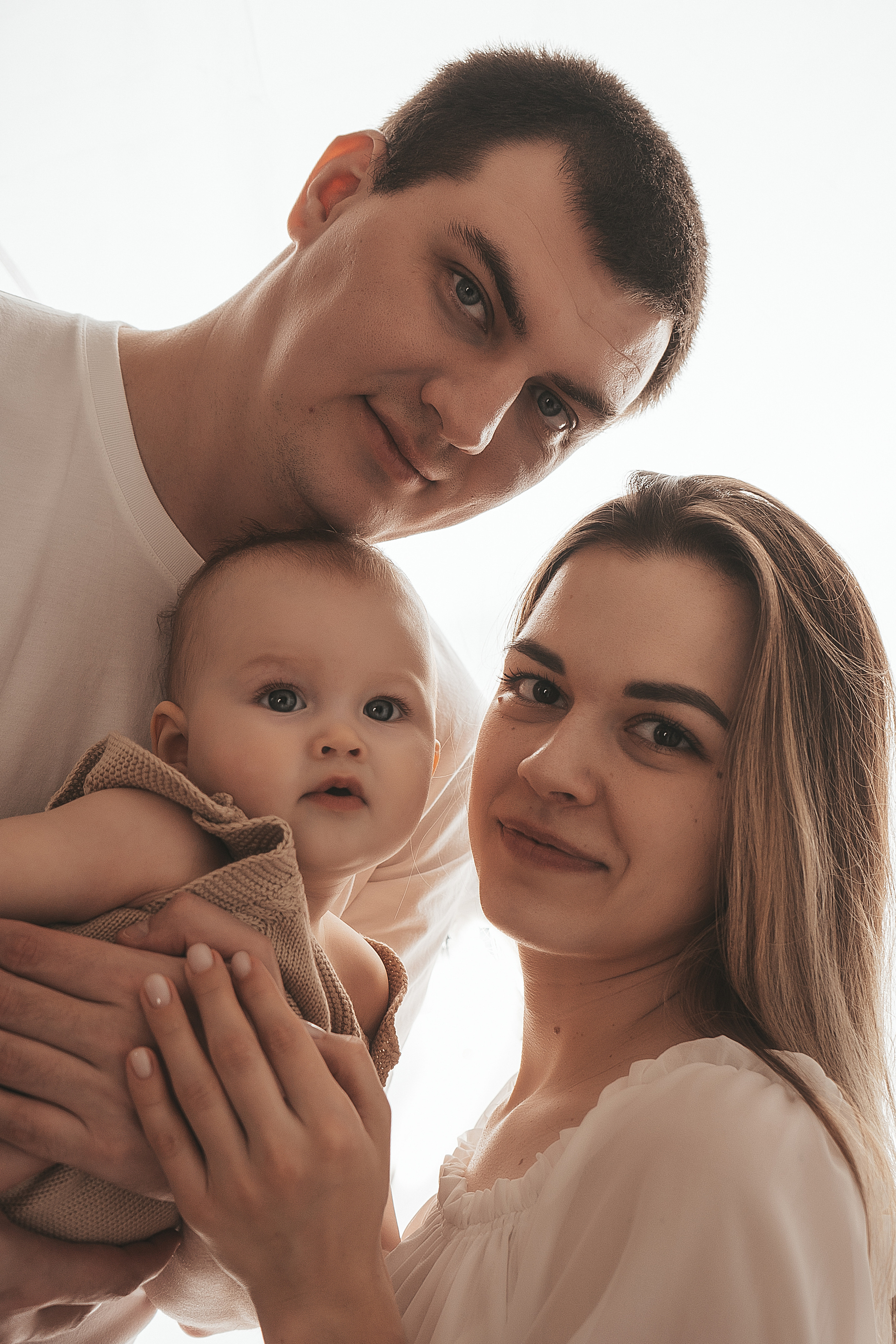 Фотосъемка новорожденных. Фотограф Крещения и Венчания в Москве