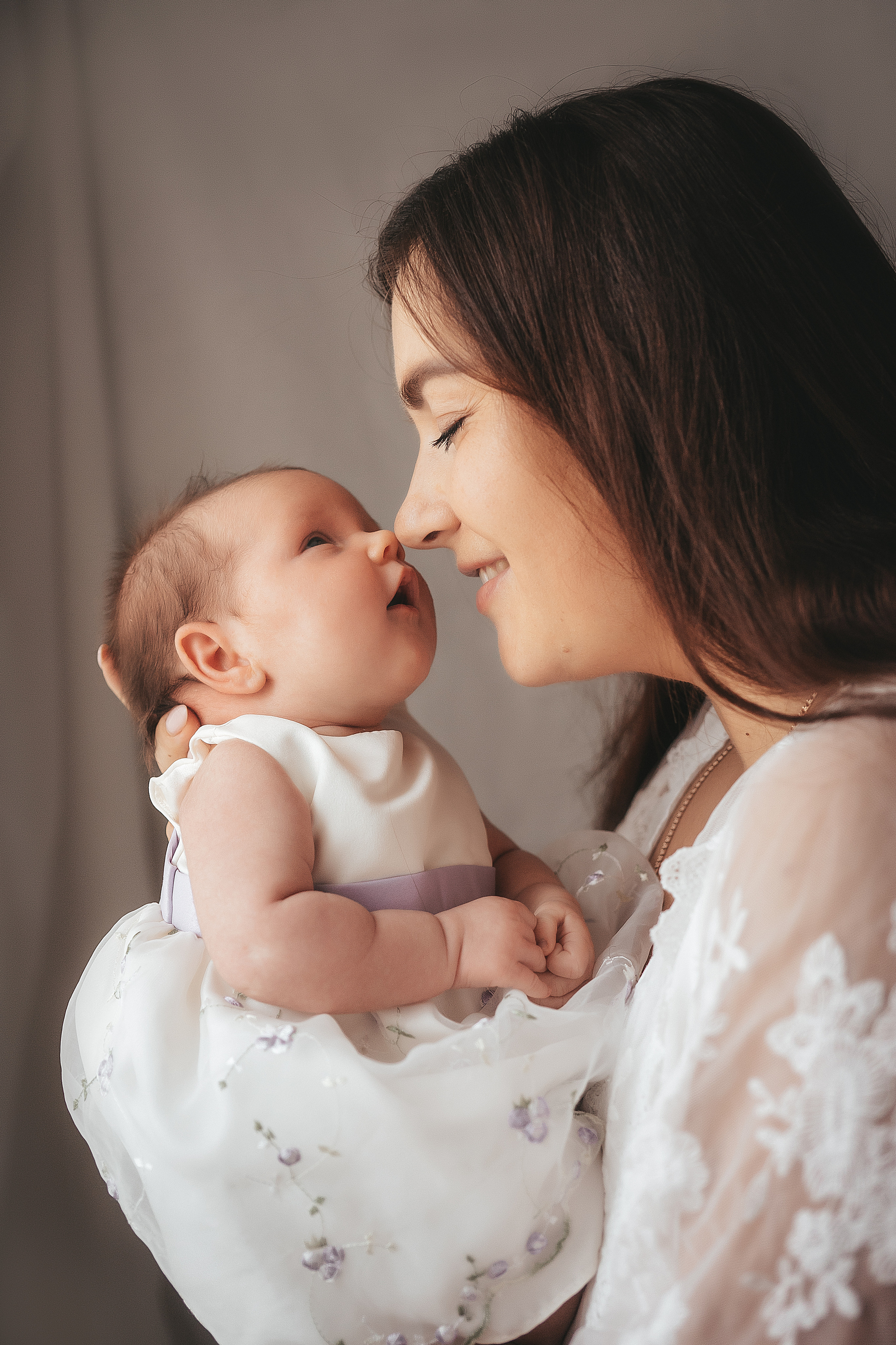 Фотосъемка новорожденных. Фотограф Крещения и Венчания в Москве